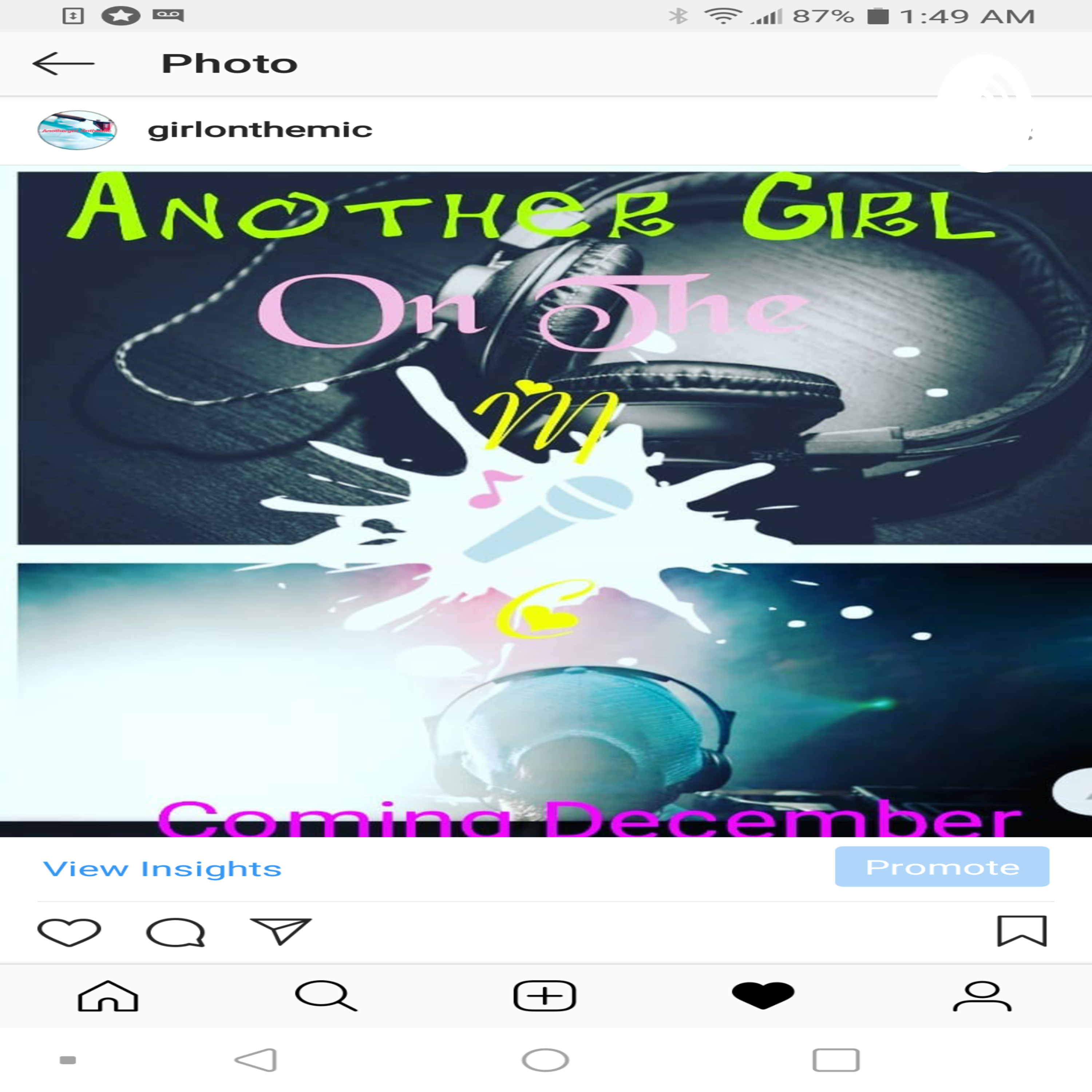 AnotherGirl_OnThe_Mic
