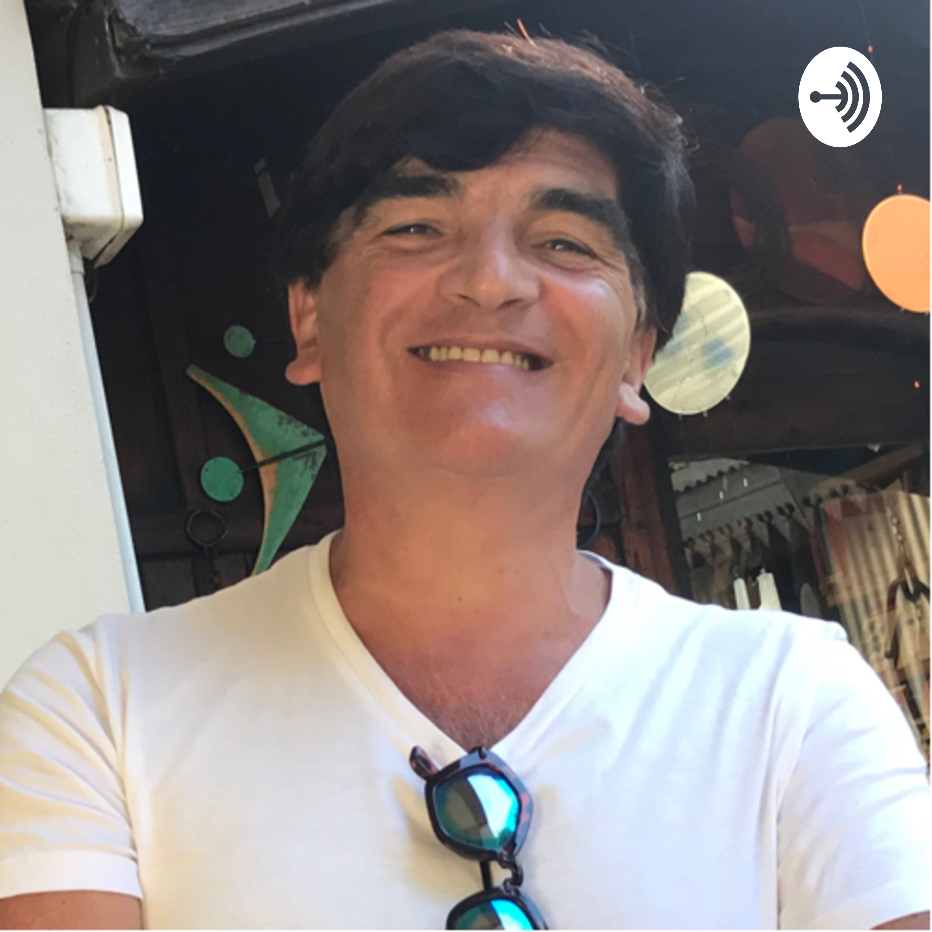 Te escucho y digo... podcast artwork
