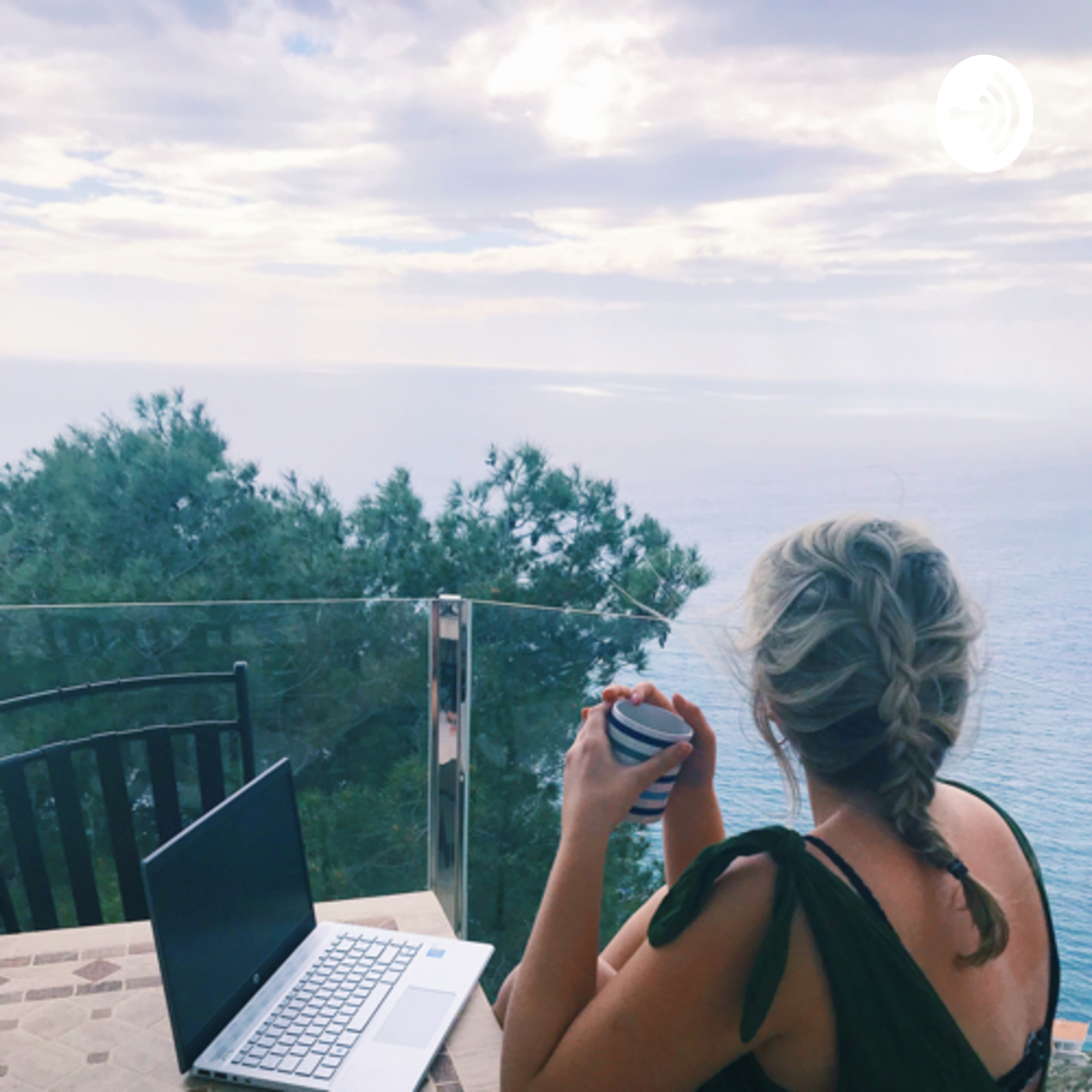 ReadieG - The Blogcast.