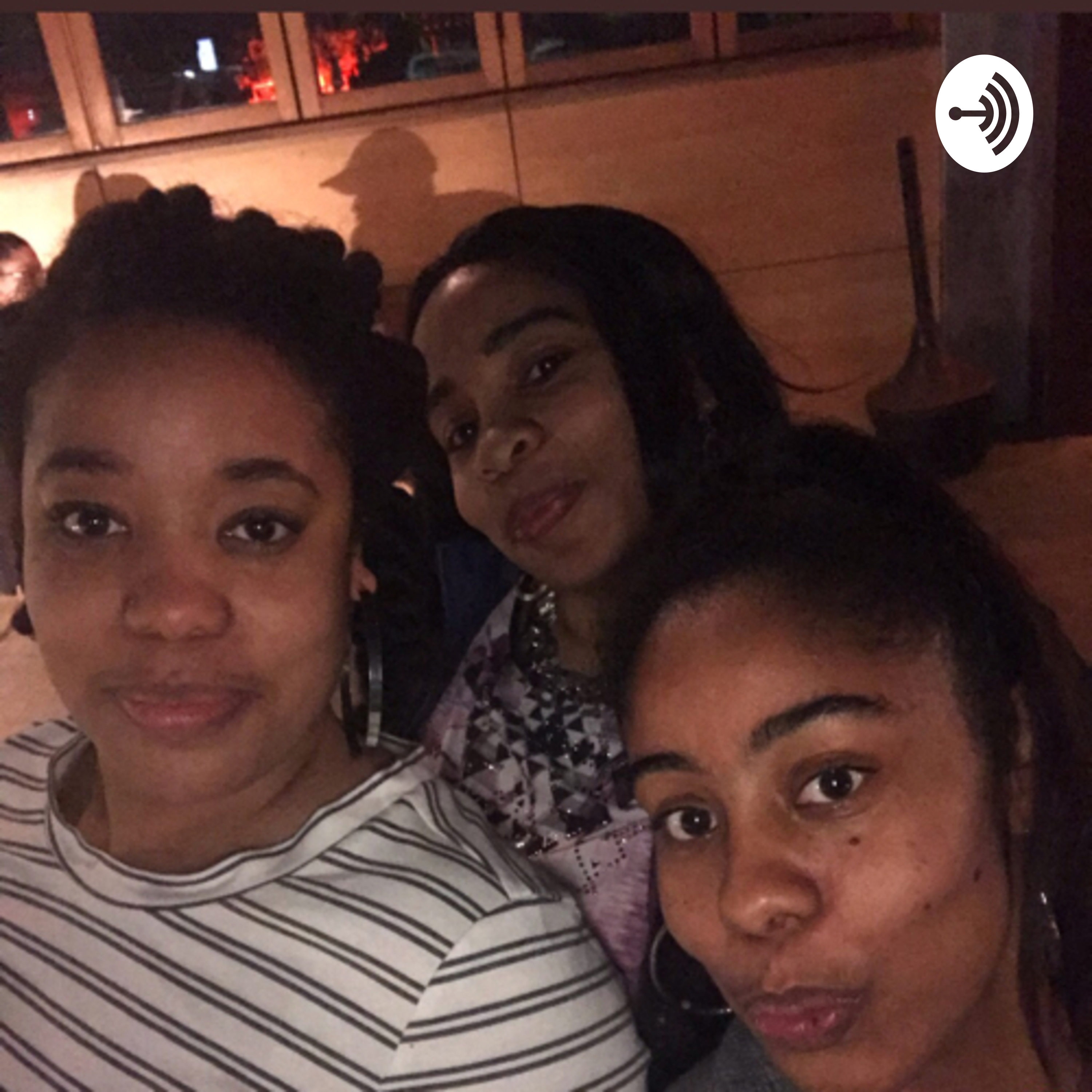 3 Sisters and a 🎤