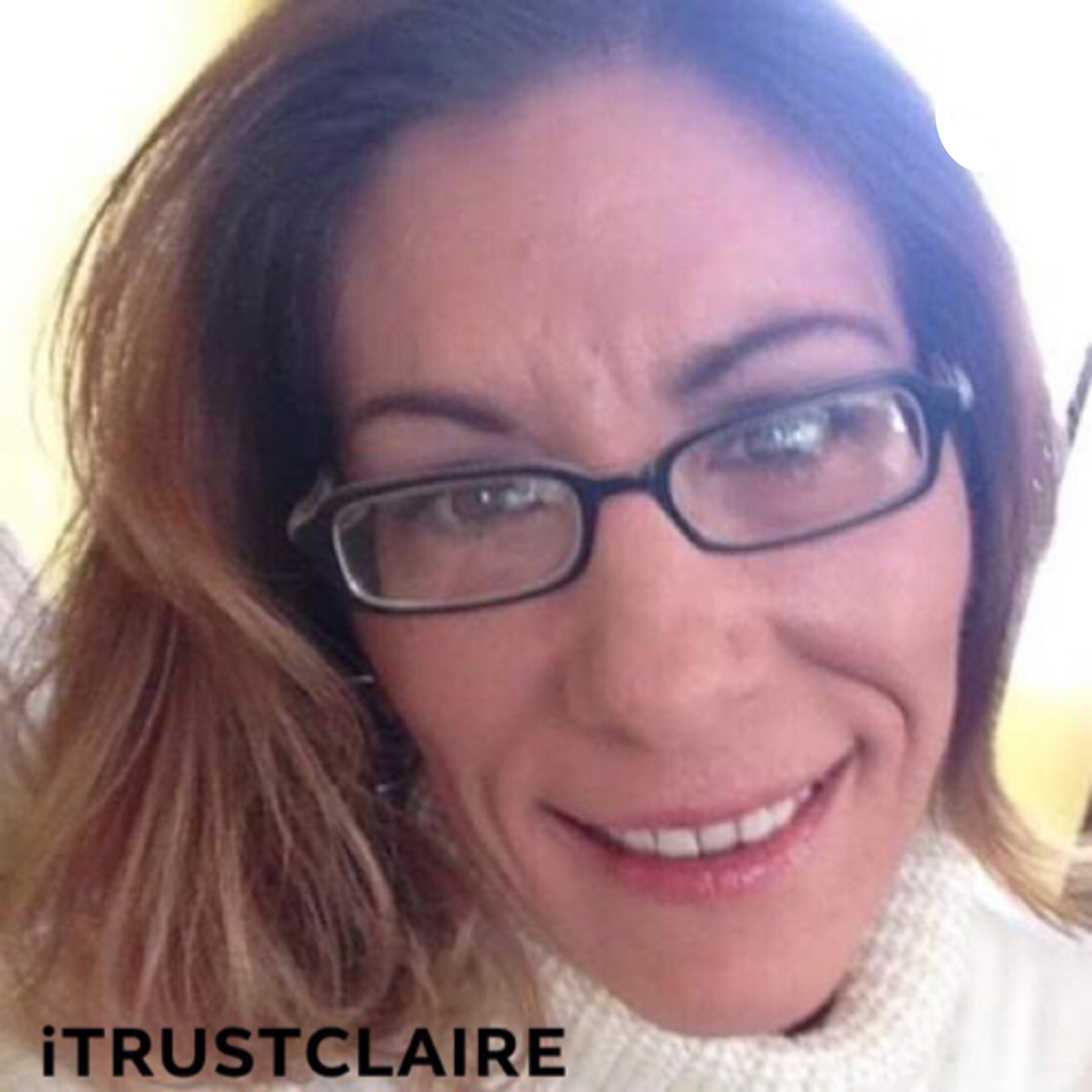 iTRUSTCLAIRE - Psychic Tarot