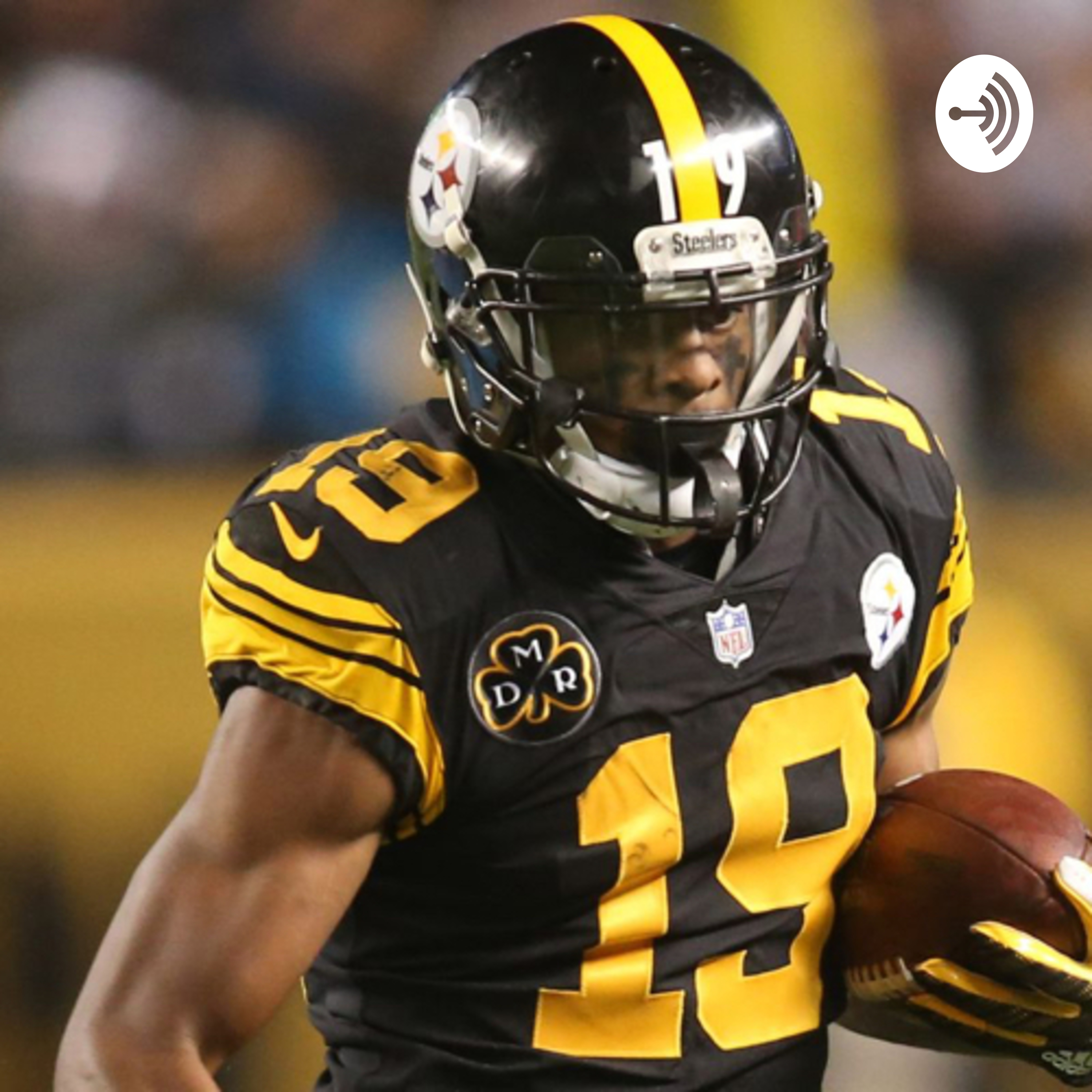 Halftime break🏀🏈