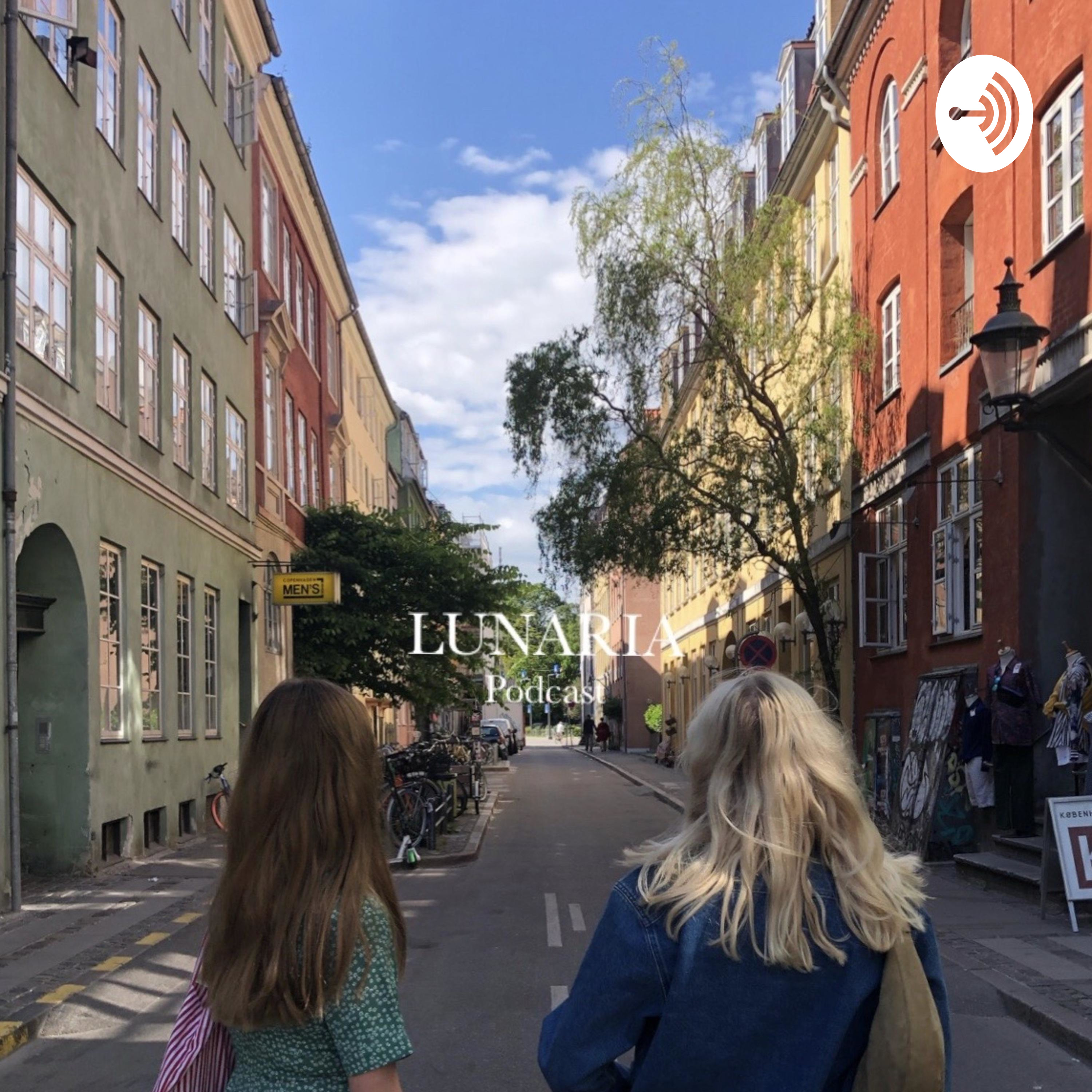 Lunaria af Camille og Clara Maria