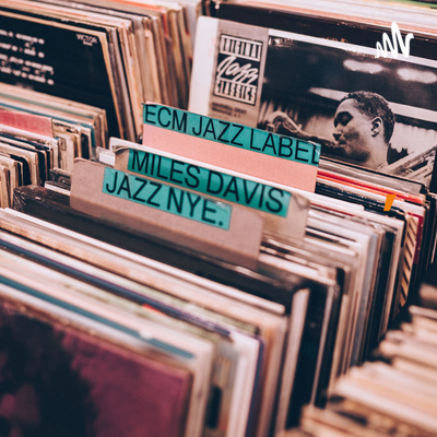 זמר.ת ג'אז - כוכב מורכב