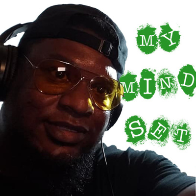 HE DOES NOT KNOW HOW TO MAKE MAC AND CHEESE