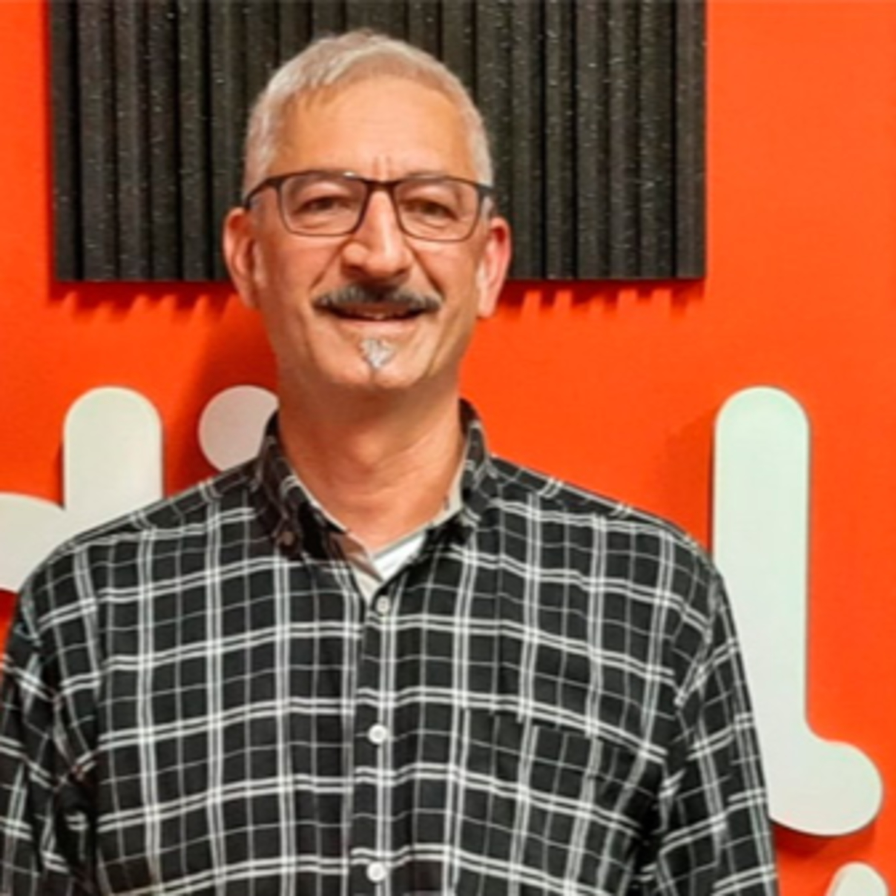 Gustavo Bonessi – Director de Cultura de Municipio San Rafael – Actividades para estas vacaciones episode artwork