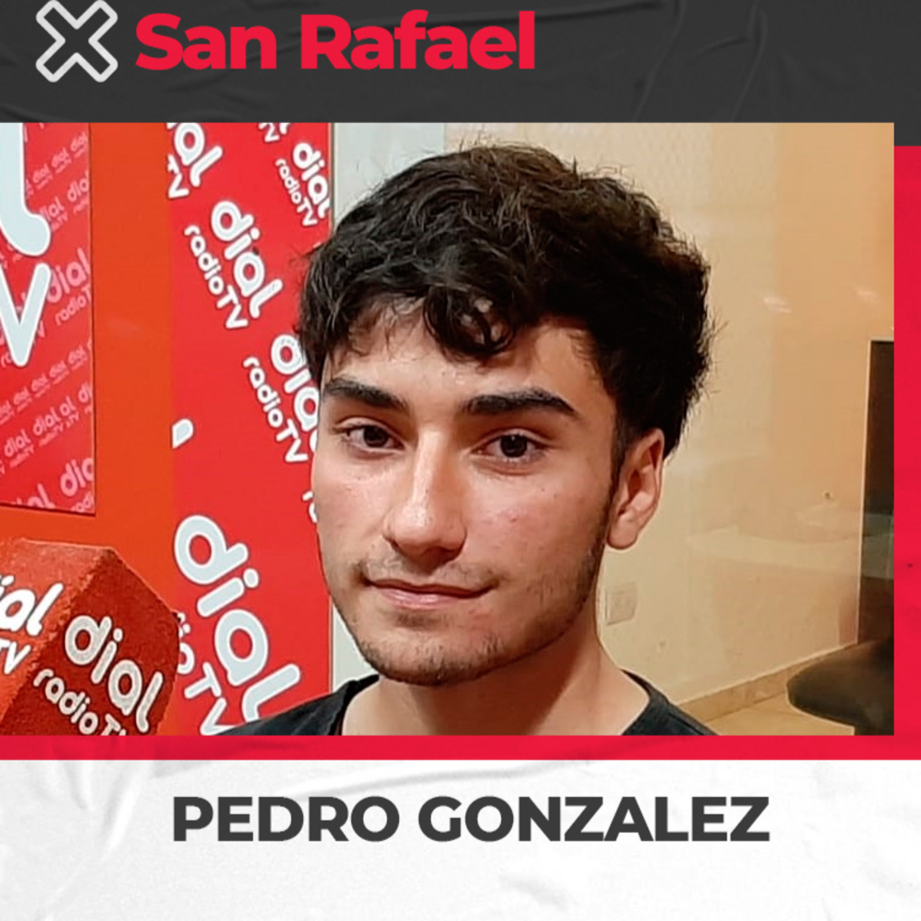 Pedro González, piloto, logró dos campeonatos en el karting de Tierra - Categoría 15 Cadeneros episode artwork