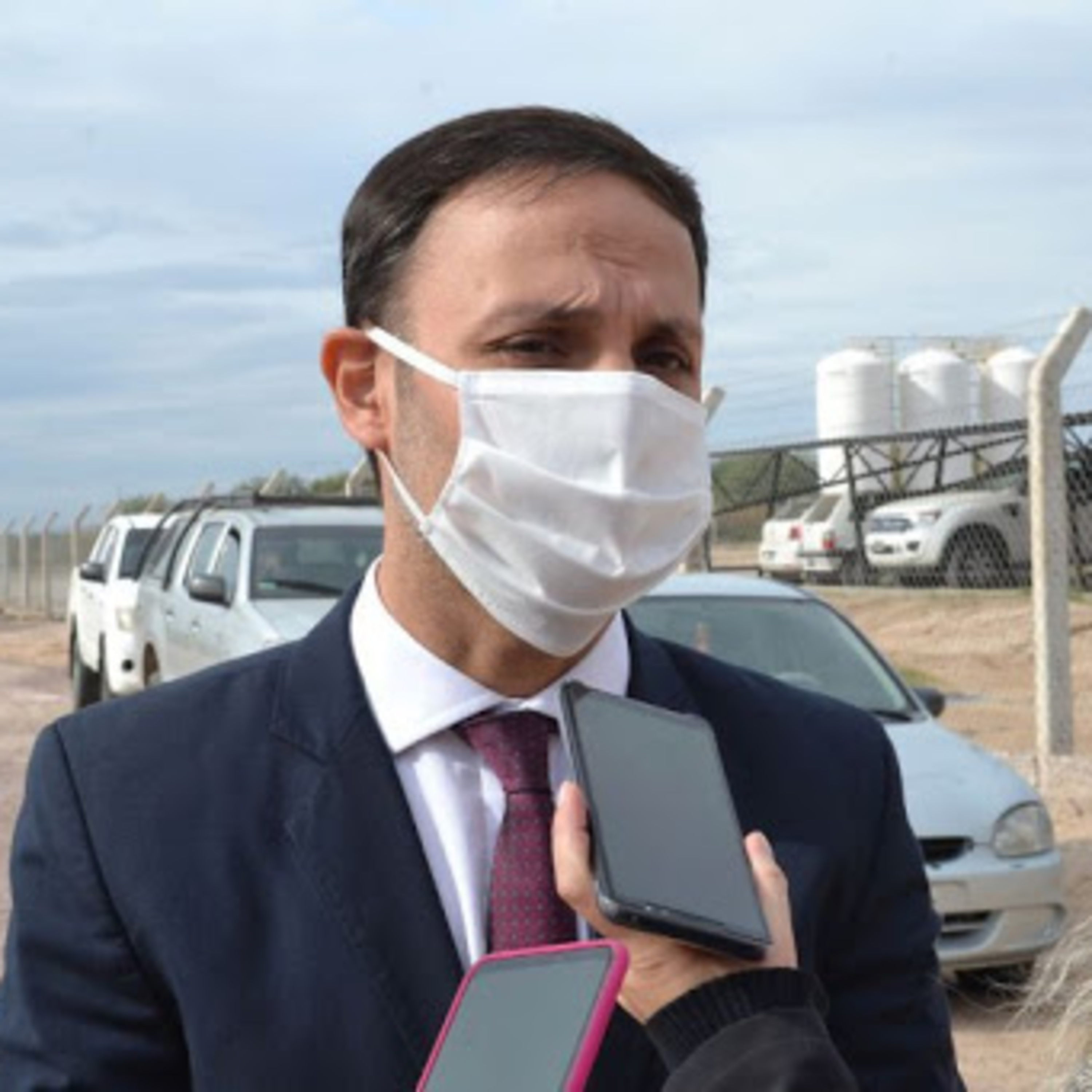 Víctor Araujo: Las convocatorias politizadas y el desmantelamiento de la Dirección de Tránsito de Fernández  episode artwork