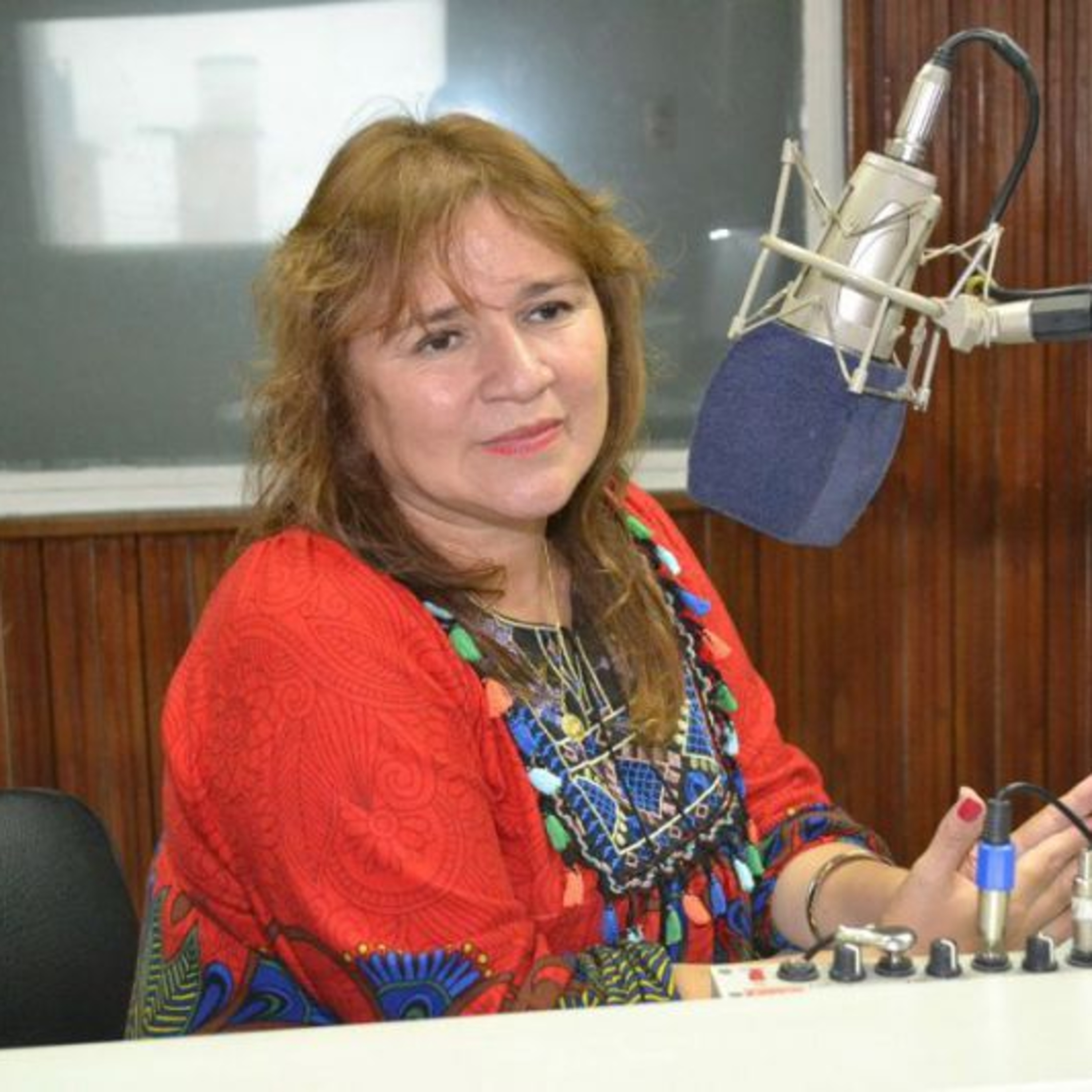 Claudia Tarchini, la regulación del cannabis y las adicciones episode artwork
