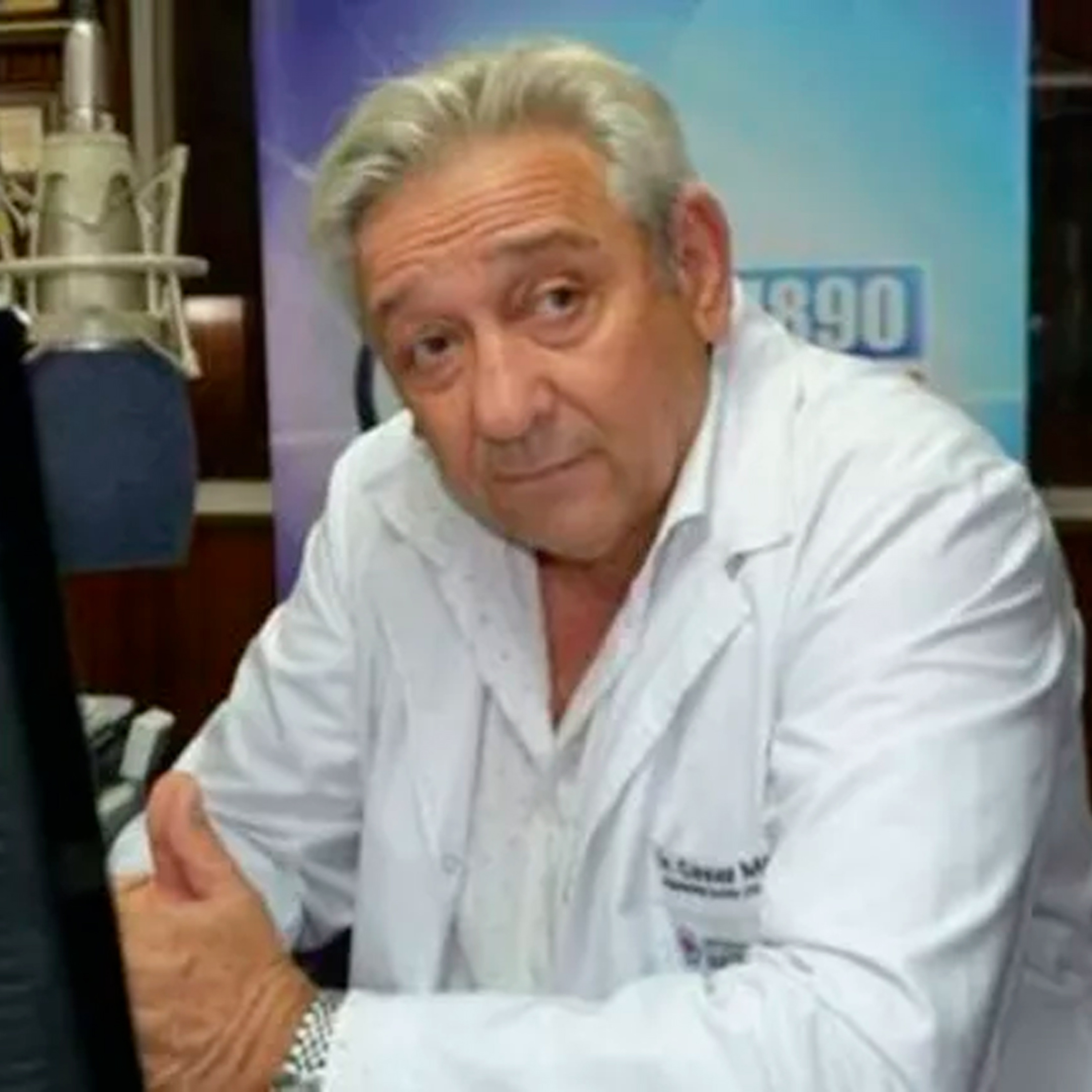 Dr. Monti - "Los antivacunas están decidiendo el futuro de sus hijos, están hipotecando el futuro de su país" episode artwork