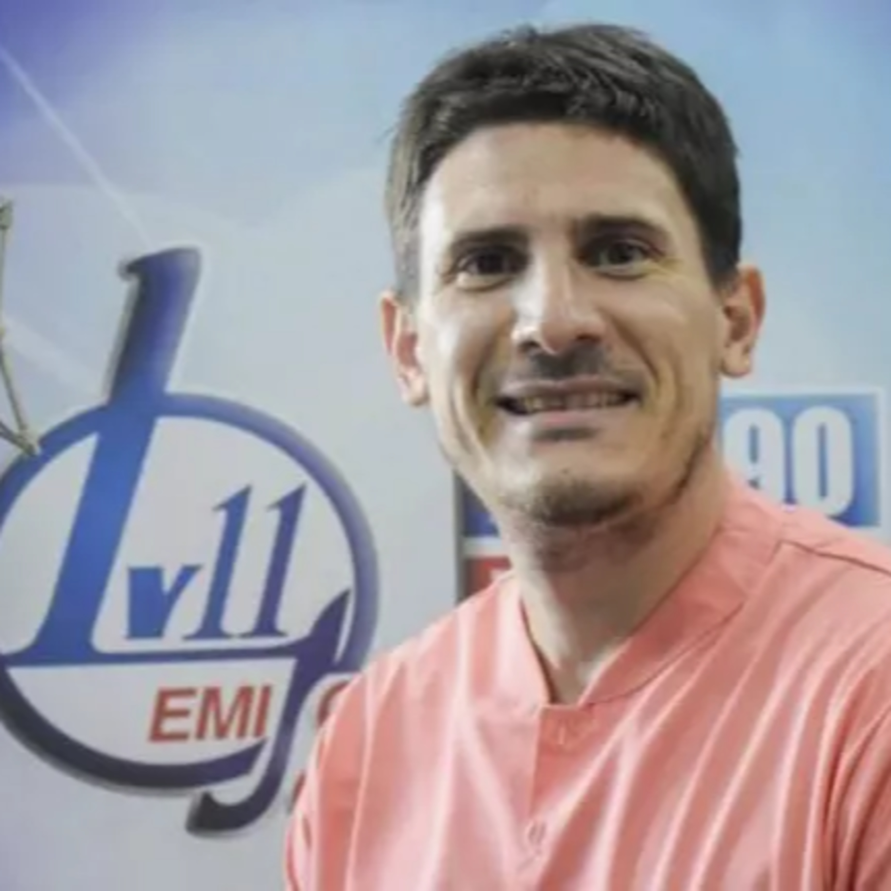 Aldo Gavícola (H) "Estamos adelantados a países que iniciaron antes con la campaña de vacunación" episode artwork