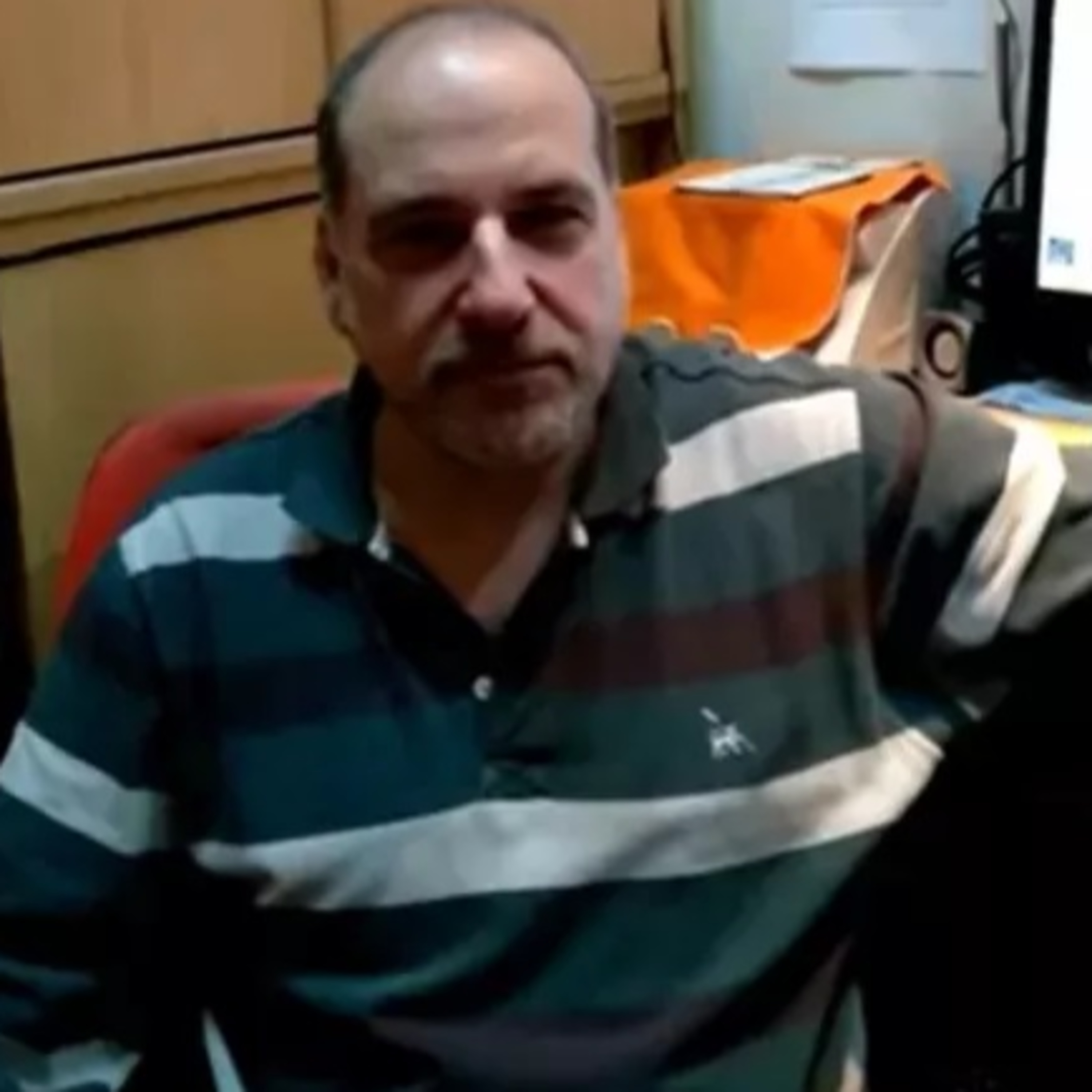 Flavio Goldvaser respecto al conflicto entre Rusia y Ucrania “Las principales víctimas son los ucranianos” episode artwork