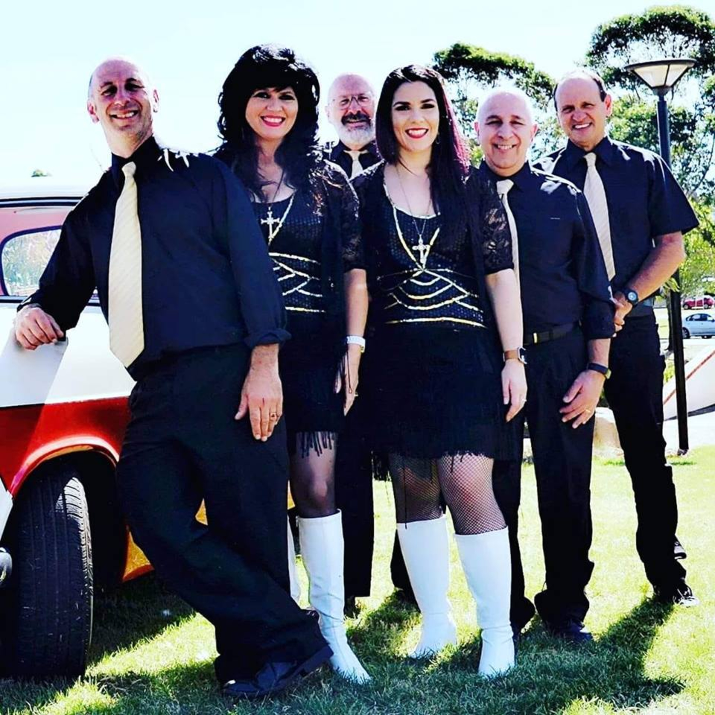 Nicoles Independent Aussie Artists.