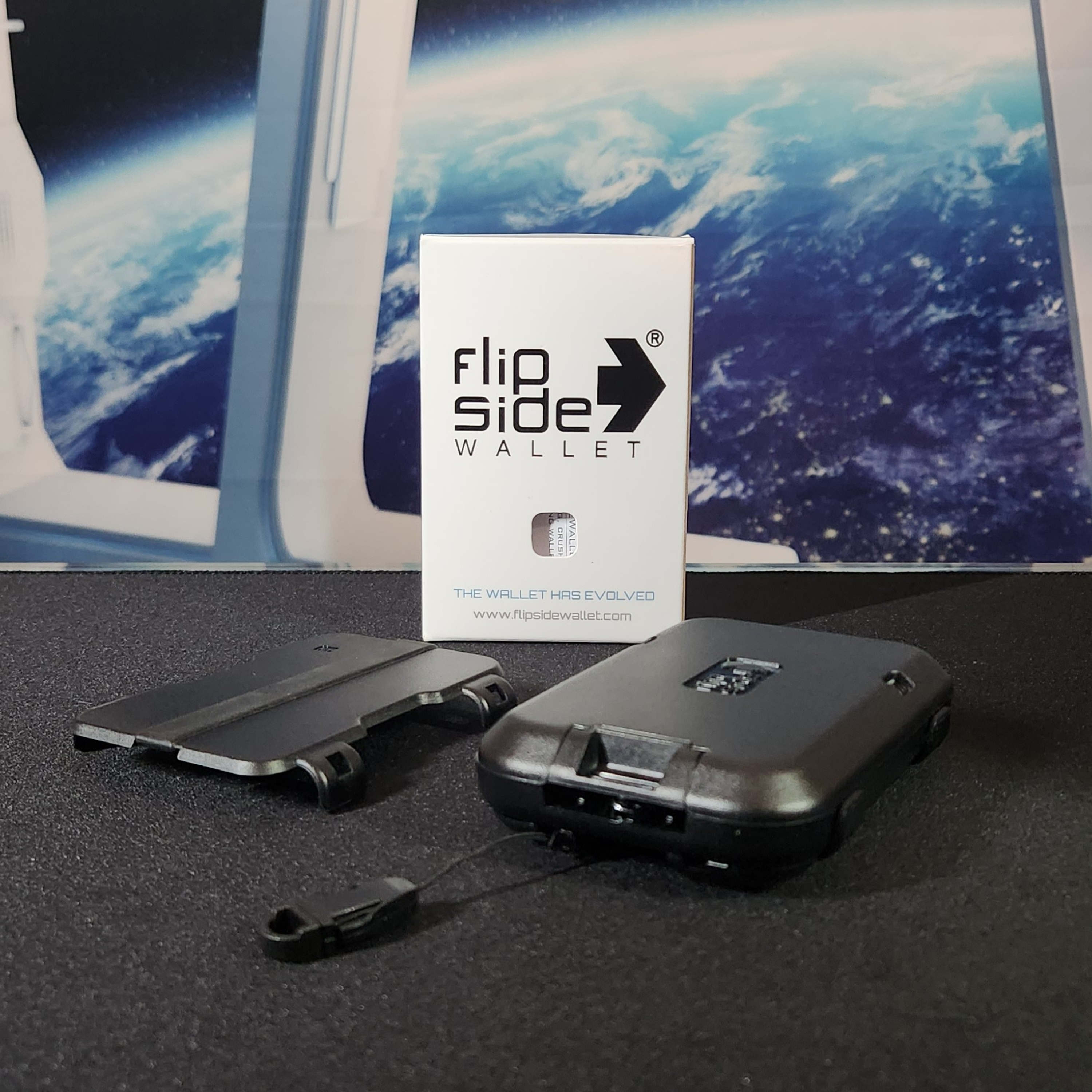 Episode 9: FlipSide RFID Wallet & FlipSideKick Attachment | Unbox, Demo, Review & Rating! episode artwork
