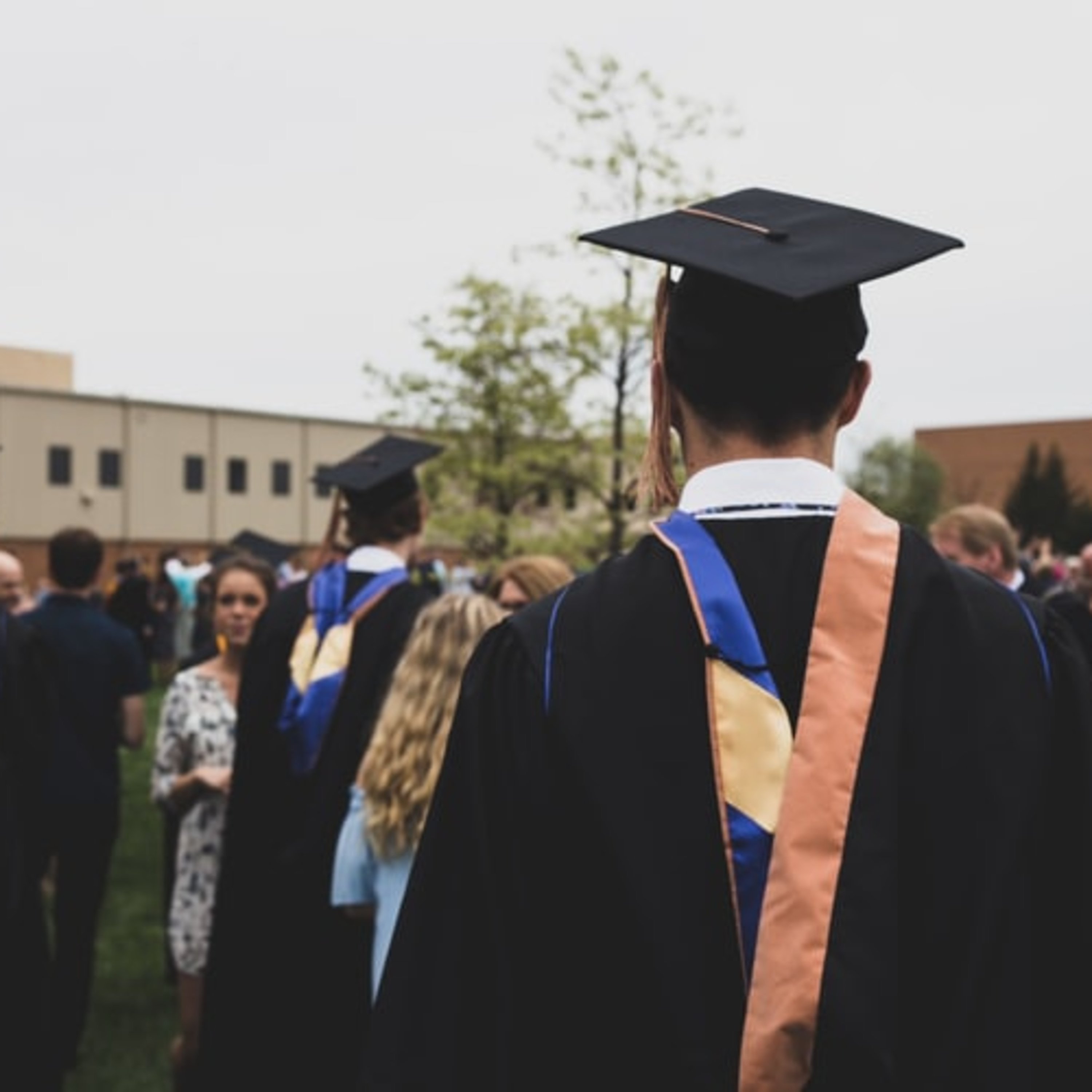 Pay Off Your Student Loans Super Fast: Case Studies episode artwork
