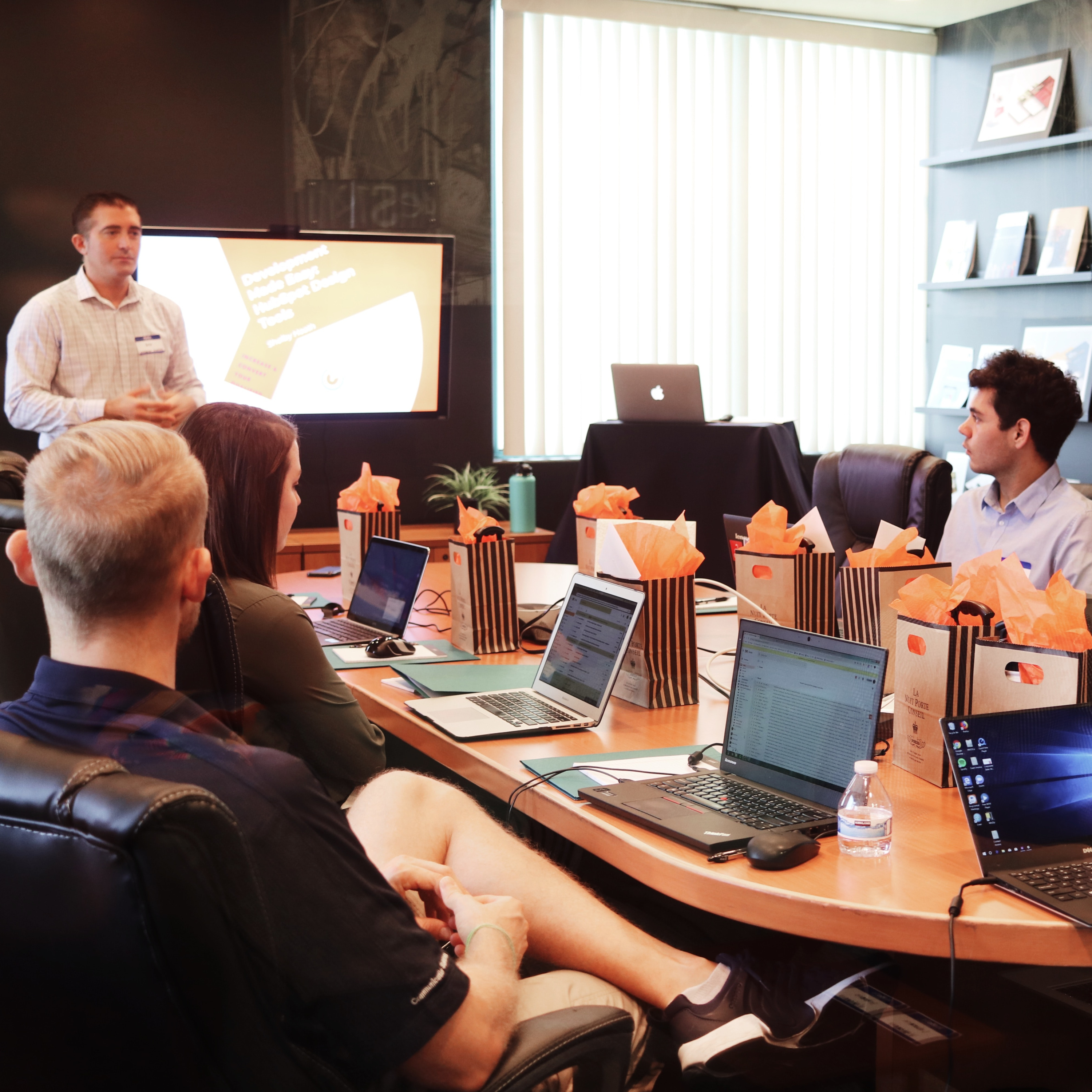 Business Secrets: Create a Sales Presentation  episode artwork