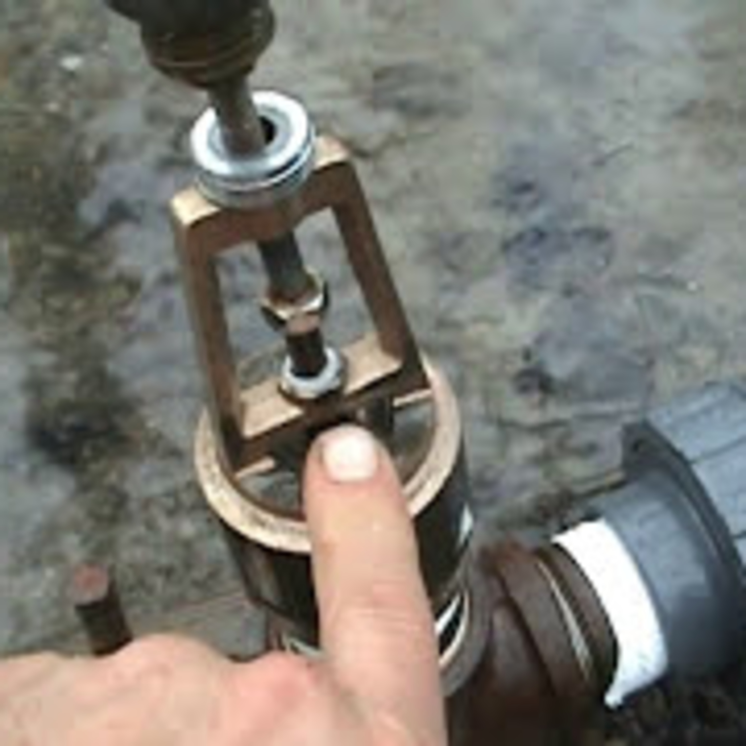 Spotify Video: Build A Ram Pump - Ram Pump Upgrades Foot Valve Weight Standpipe Filter - 4000 Gallon Reservoir episode artwork