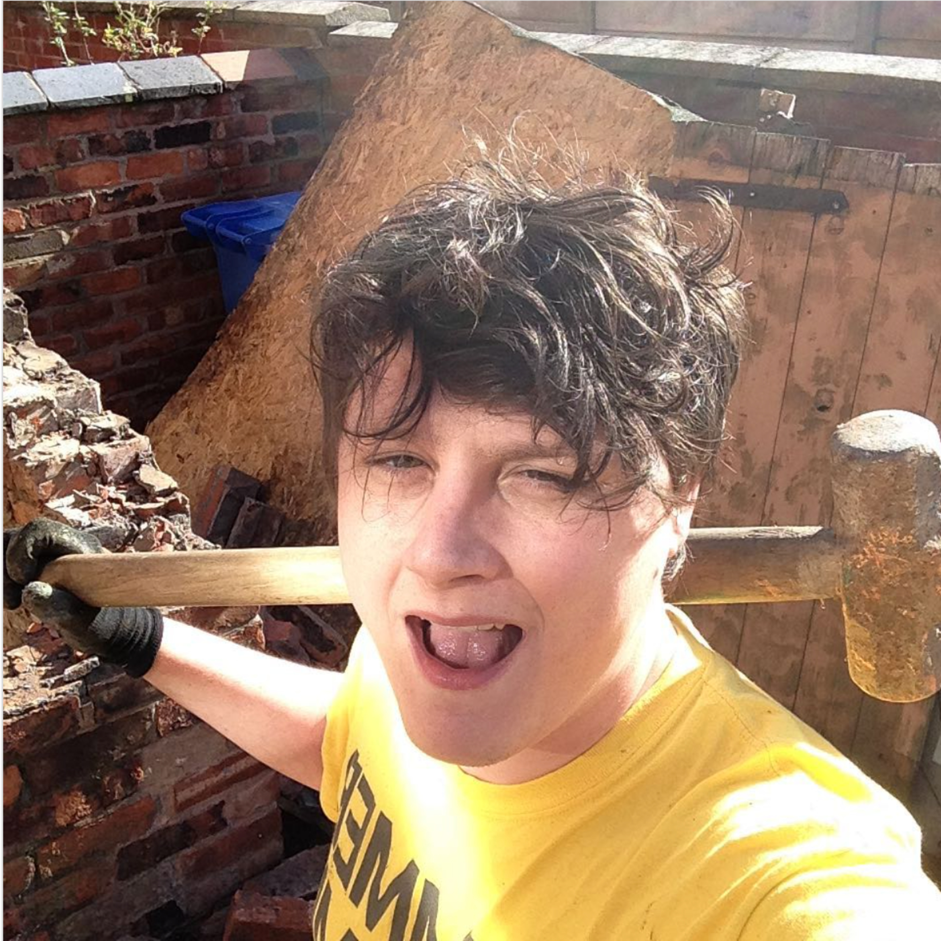 Wez Builds a Theatre