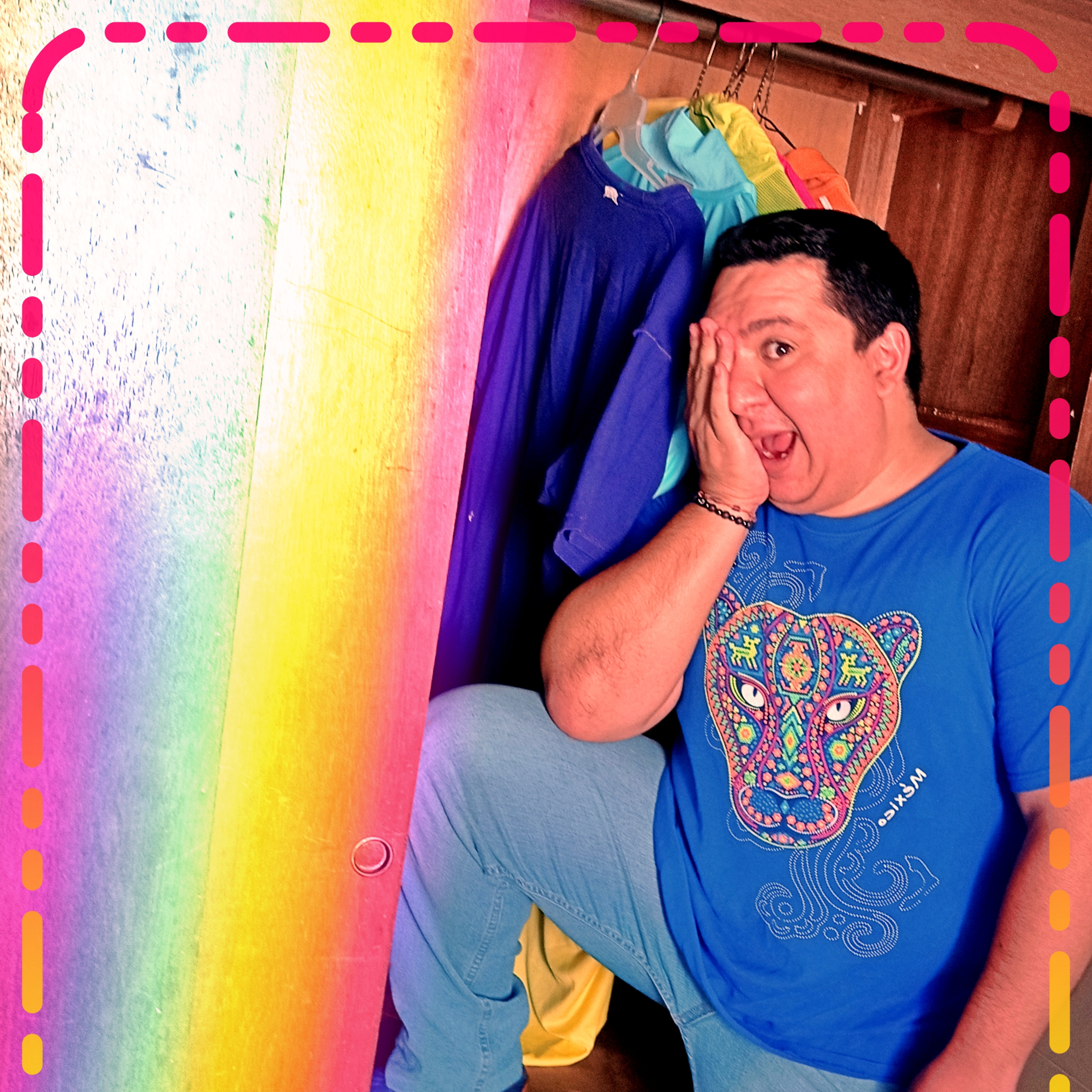 A Puerta Abierta del Closet