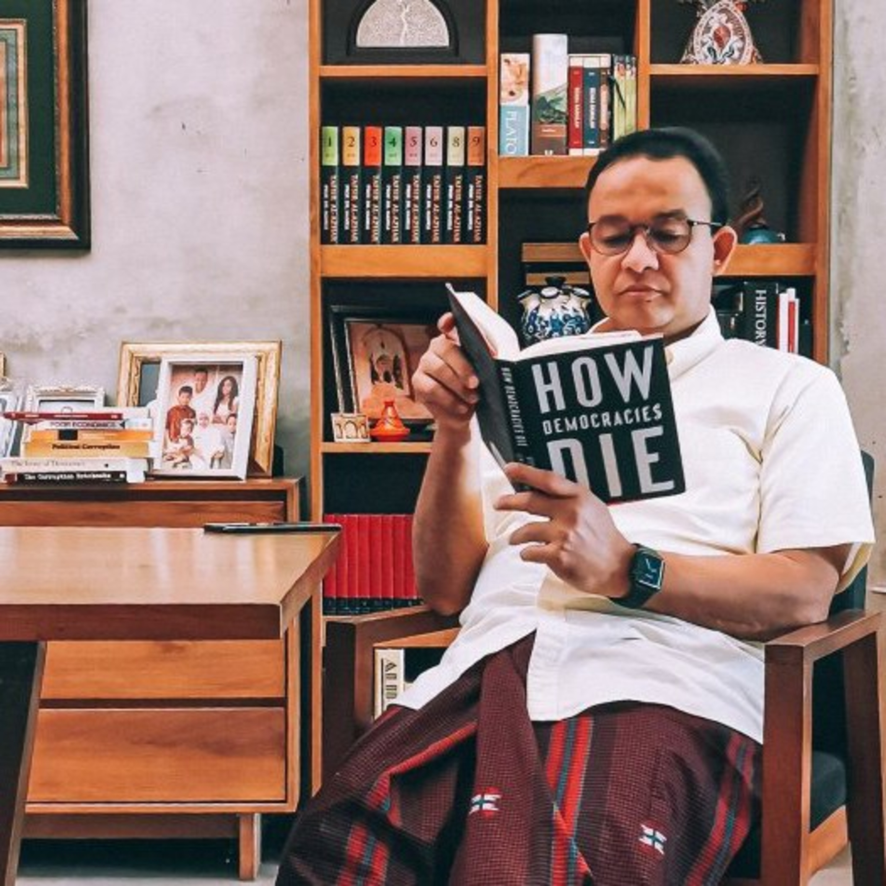 Berjuang Dengan Kata