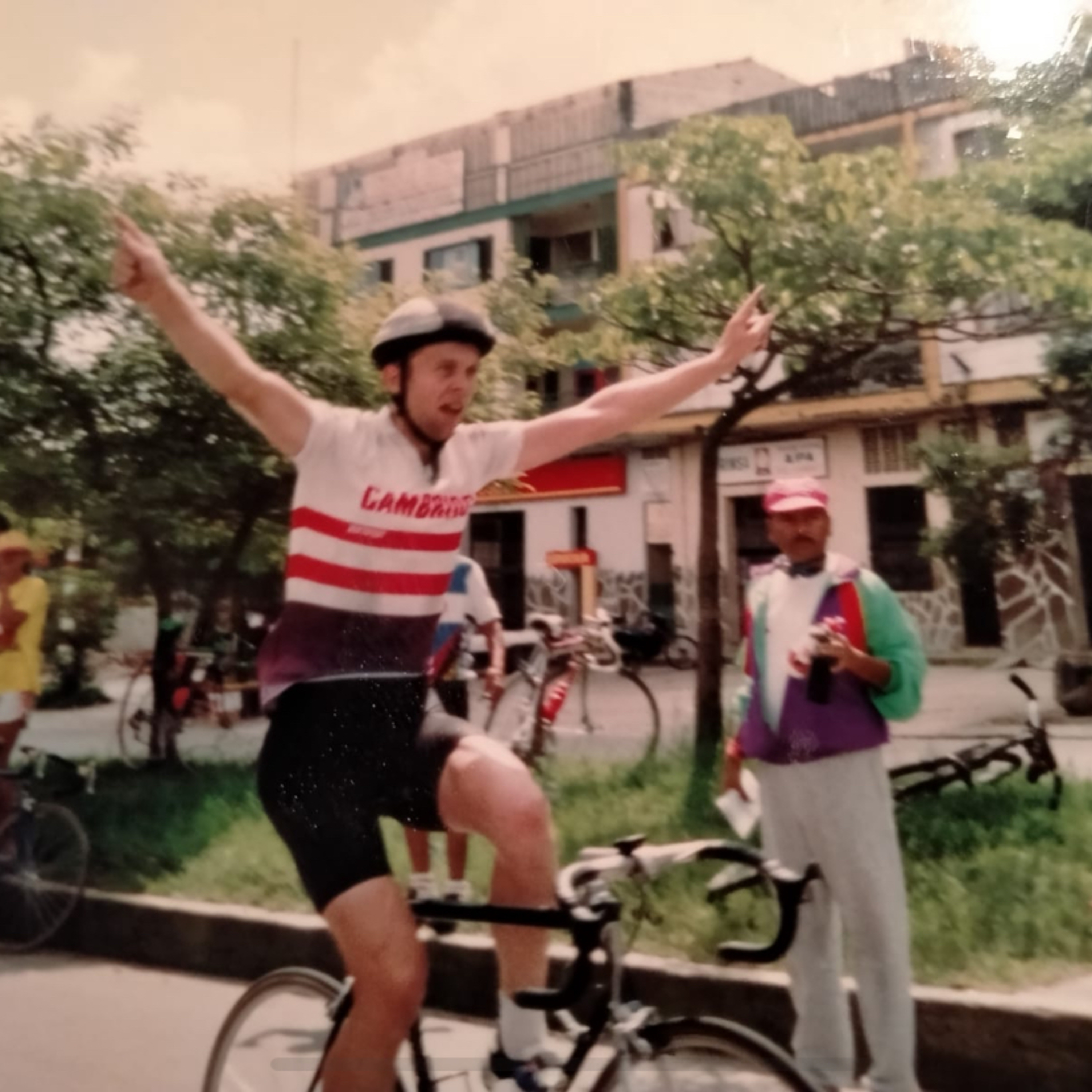 VINCE FREEMAN - Top cyclist and top bloke . Chatting and laughing about the good old days...