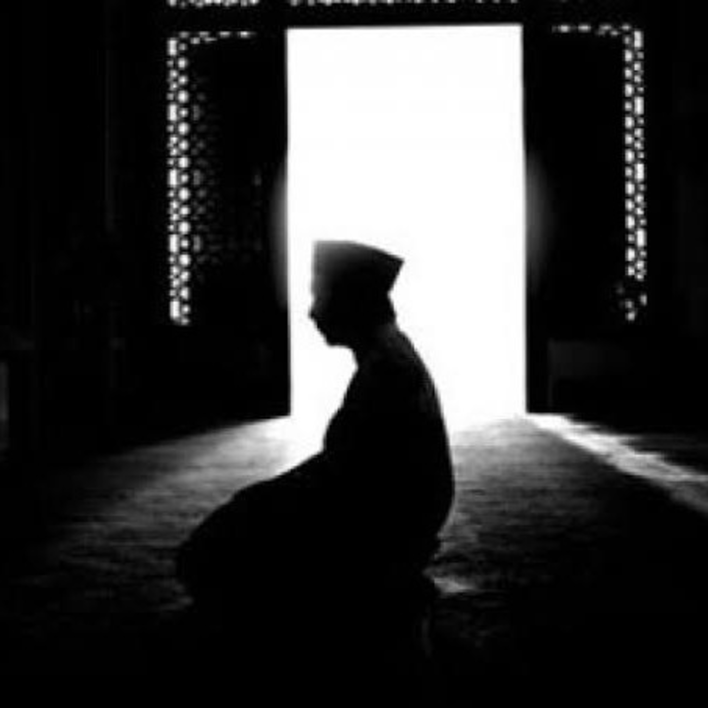 SHALAT TAPI BERDOSA, SIAPAKAH DIA? UST KHALID BASALAMAH HAFIZAHULLAH  episode artwork