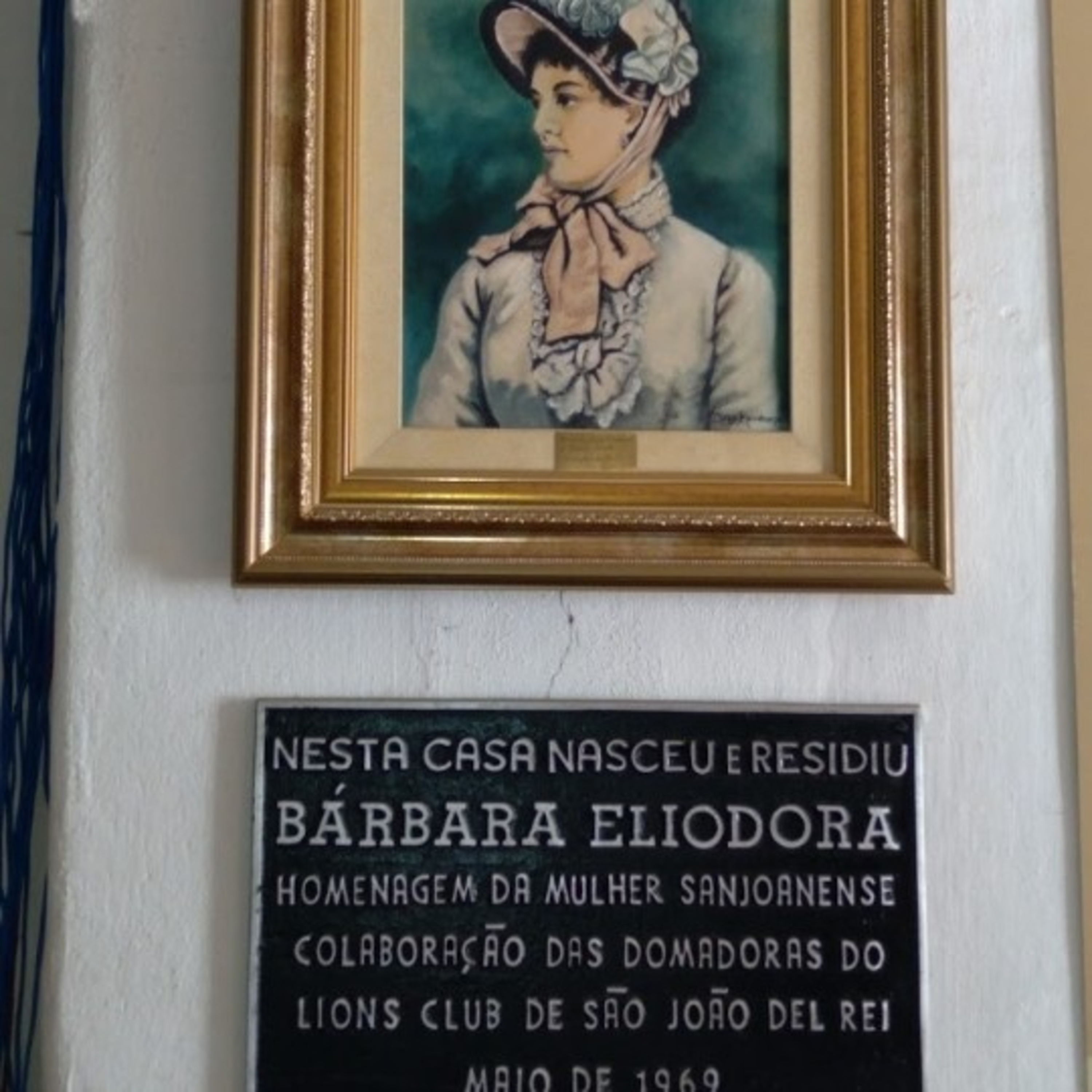 Senhorita Bárbara Heliodora a mulher da Inconfidência  episode artwork