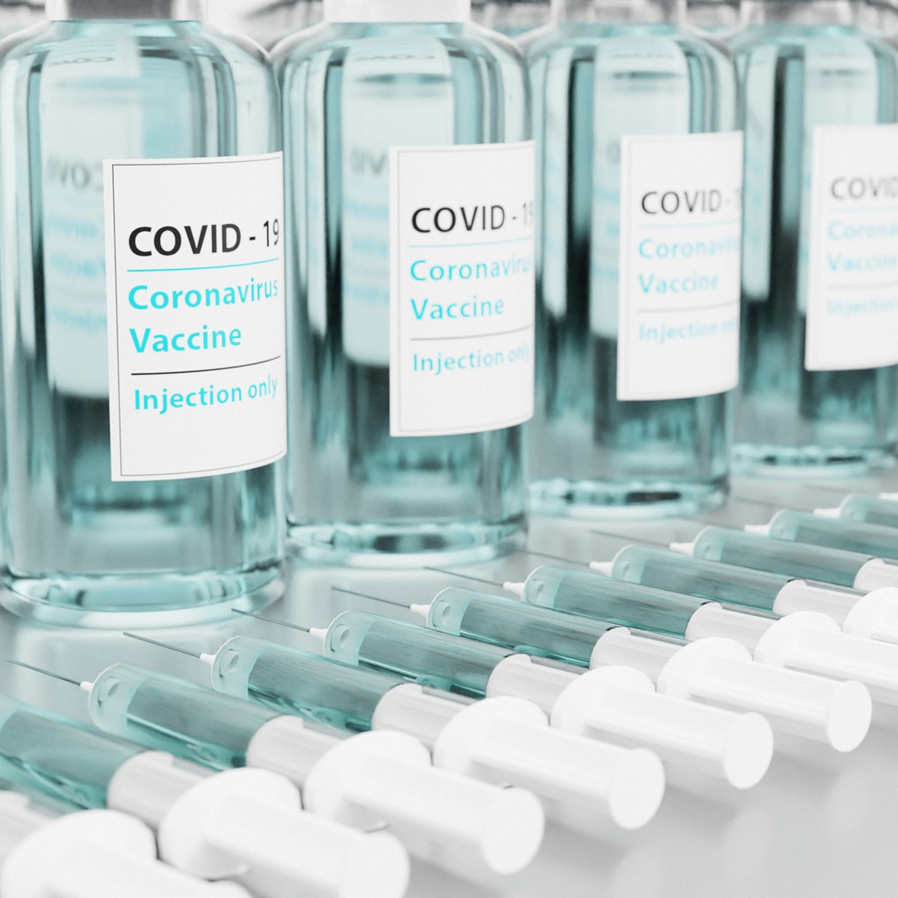 cover of episode Caos vaccini: quando tocca a noi?