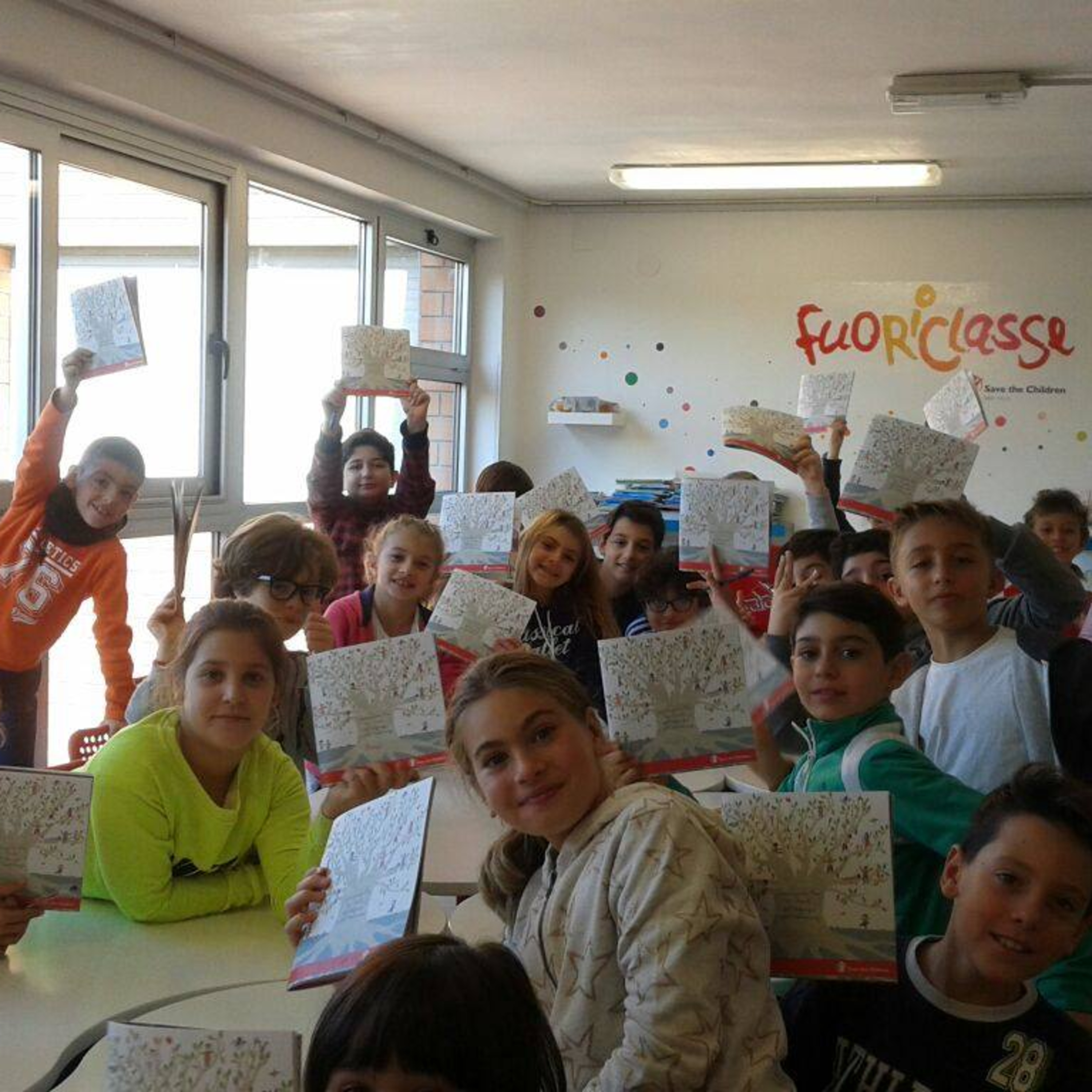 cover of episode Cronache dalla scuola