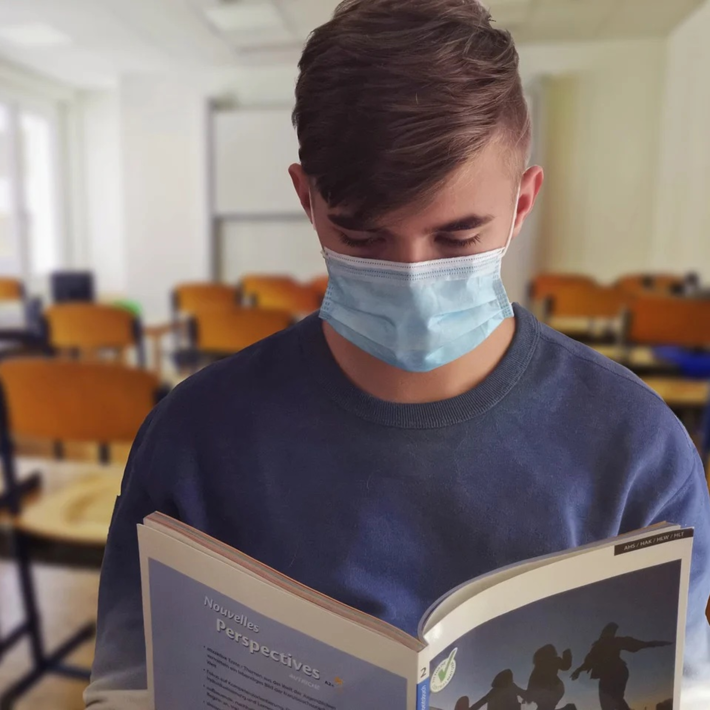 cover of episode MASK OFF. Episodio 03: Covid e scuola