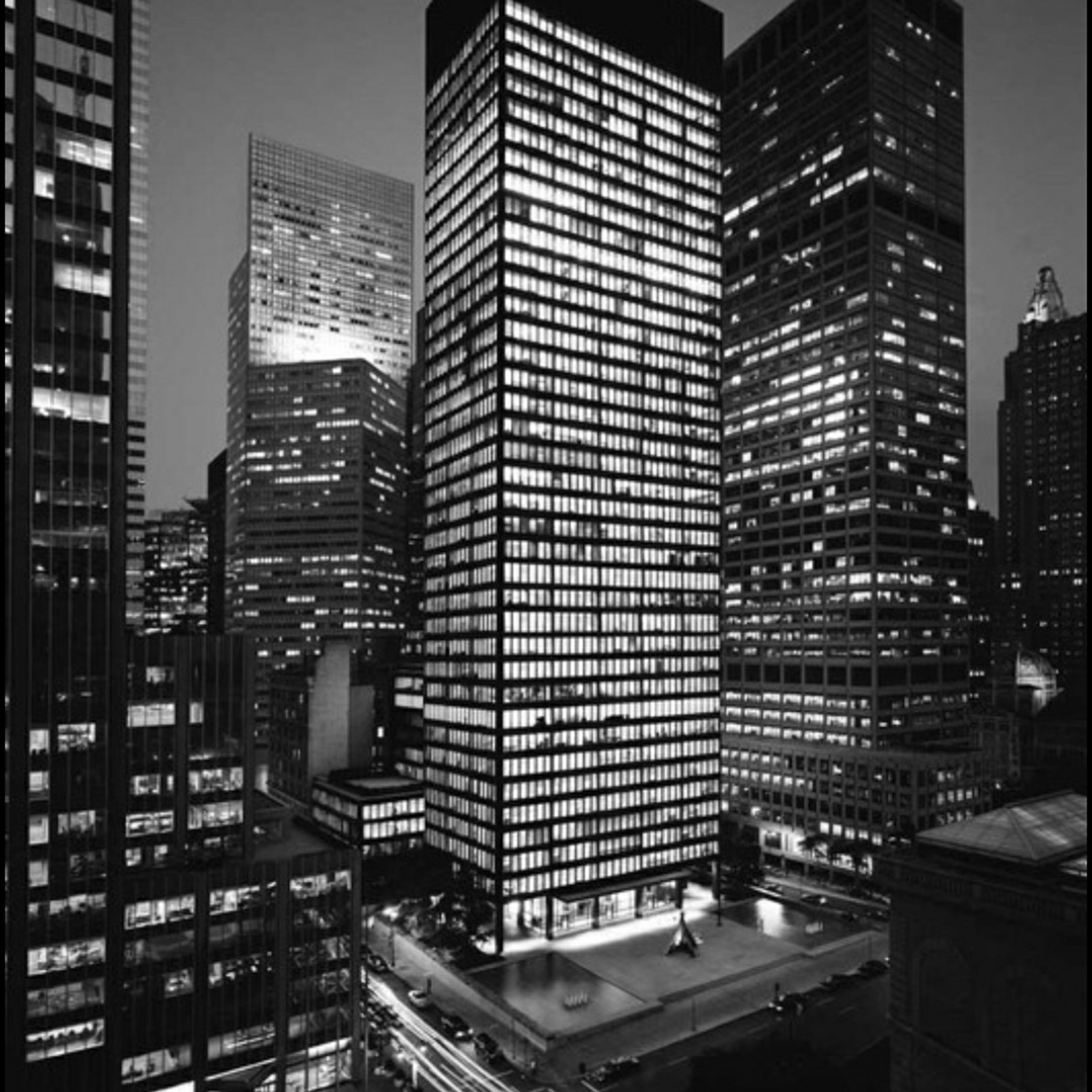44 - Mies Van der Rohe: Edifício Seagram episode artwork