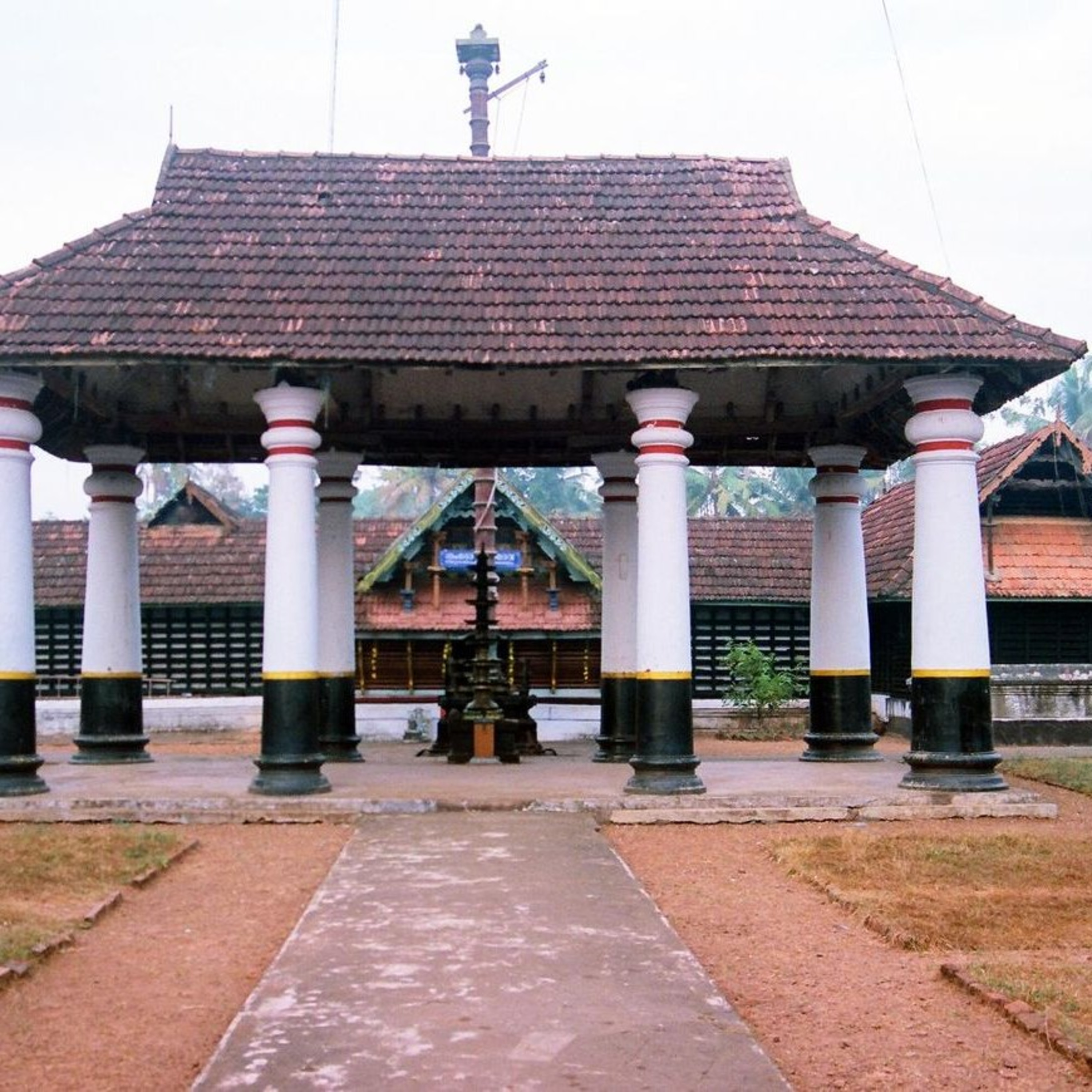 Shiva Temple With a Secret Powerhouse
, Kerala