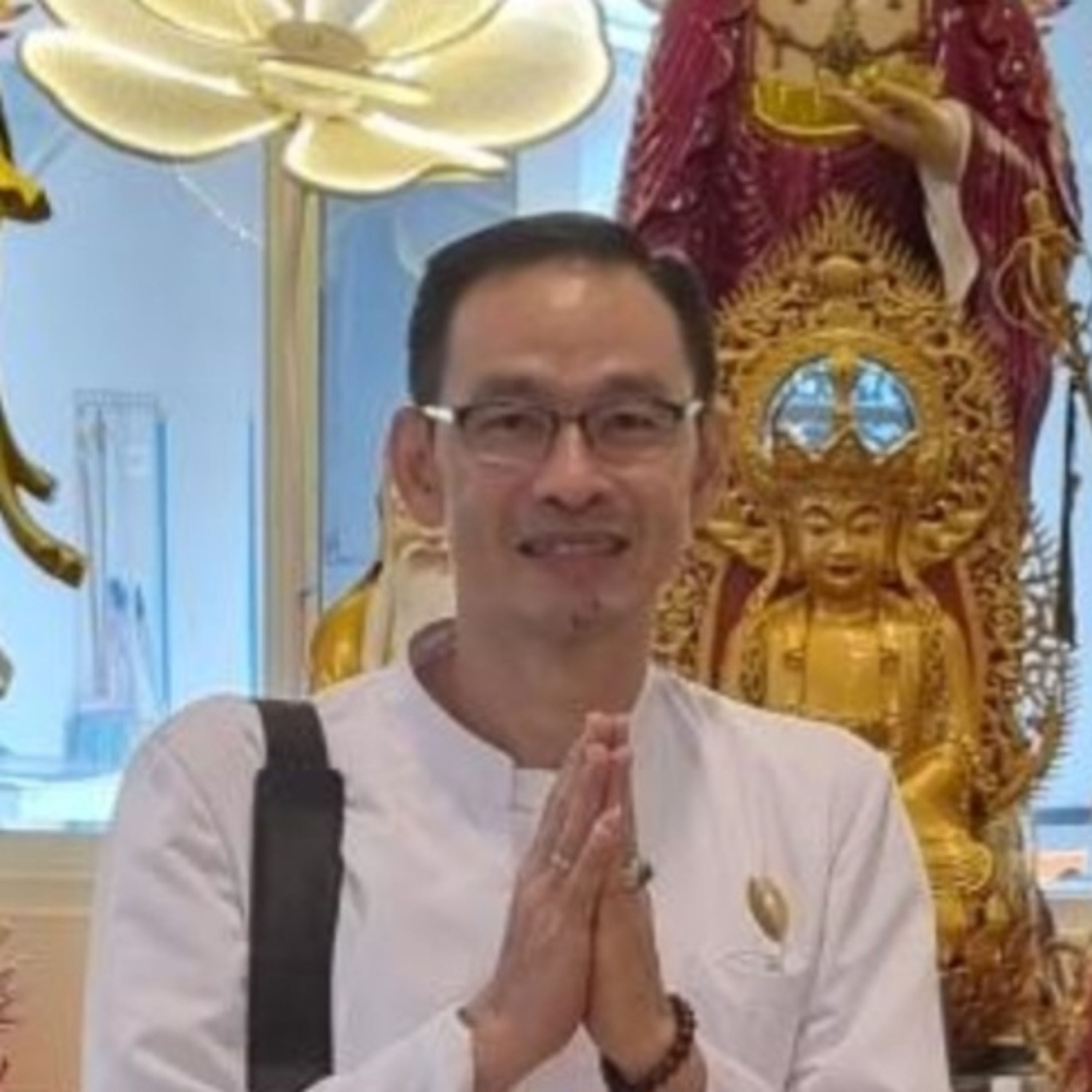 Sarapan bersama U.P. SAKYA MITTA Paulus Petrus episode artwork