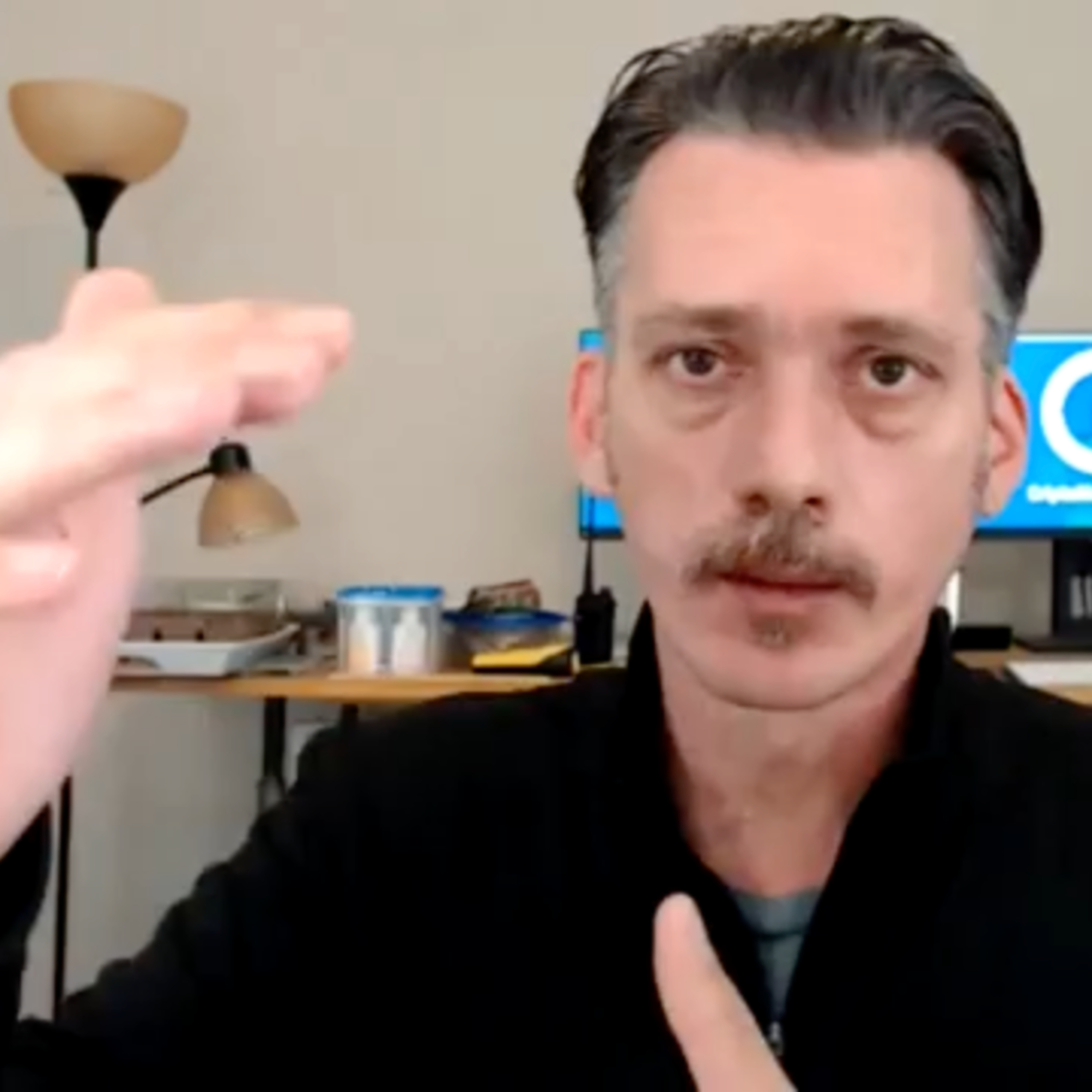 E156 - Hablando de #Bitcoin y #Criptomonedas - Abril 29, 2019 episode artwork