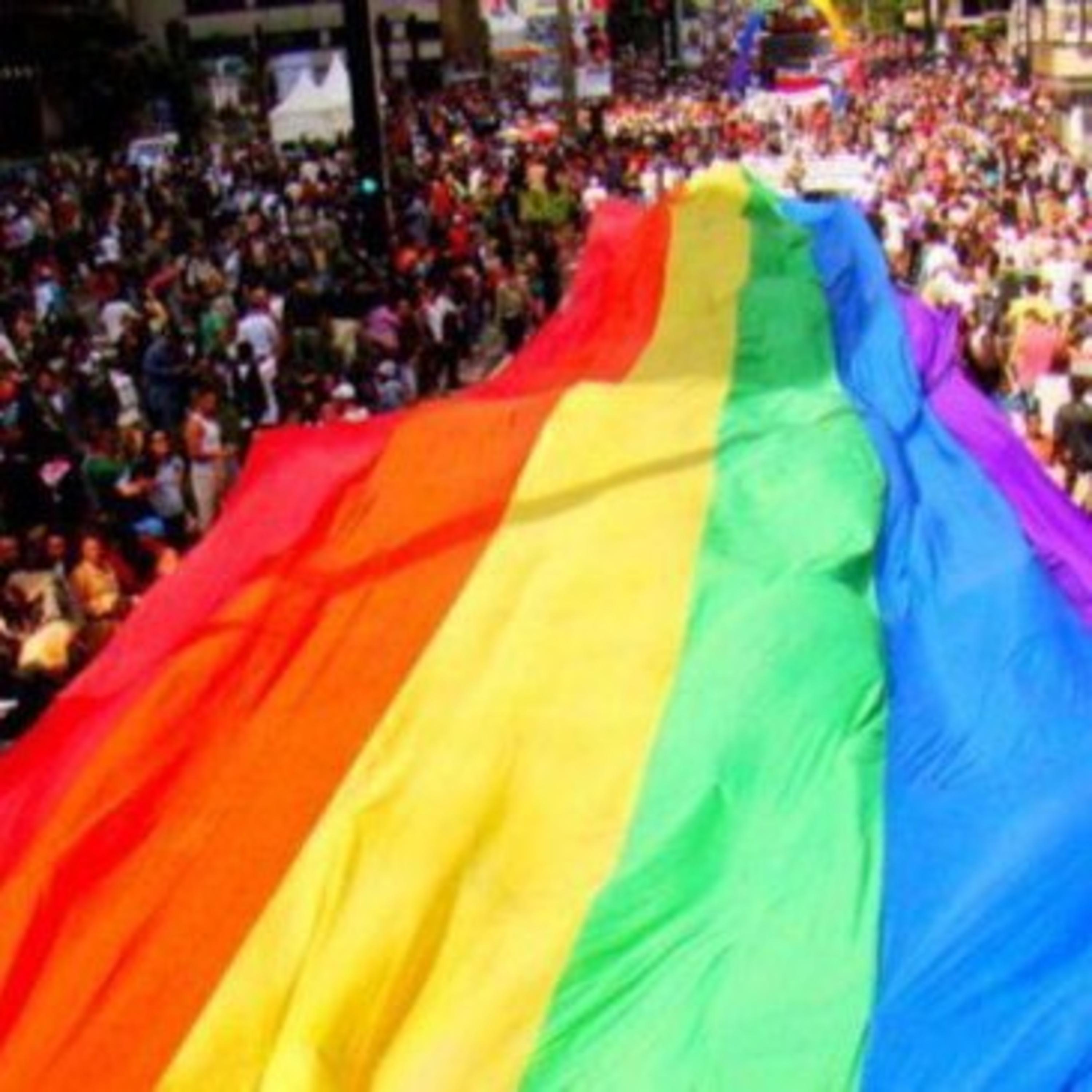 La Comunidad LGBT+ episode artwork