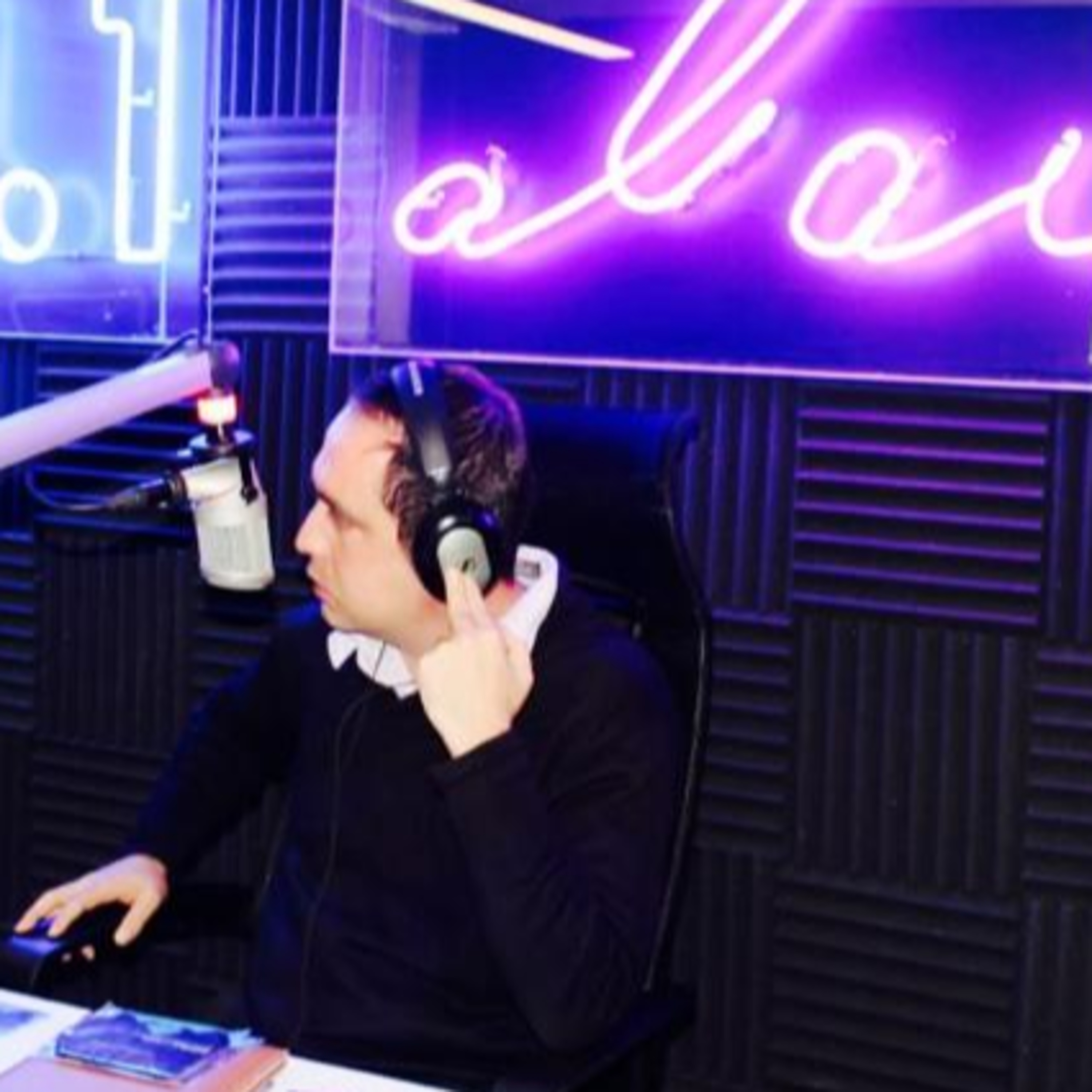 MANUEL ALEJANDRO SANTOS
