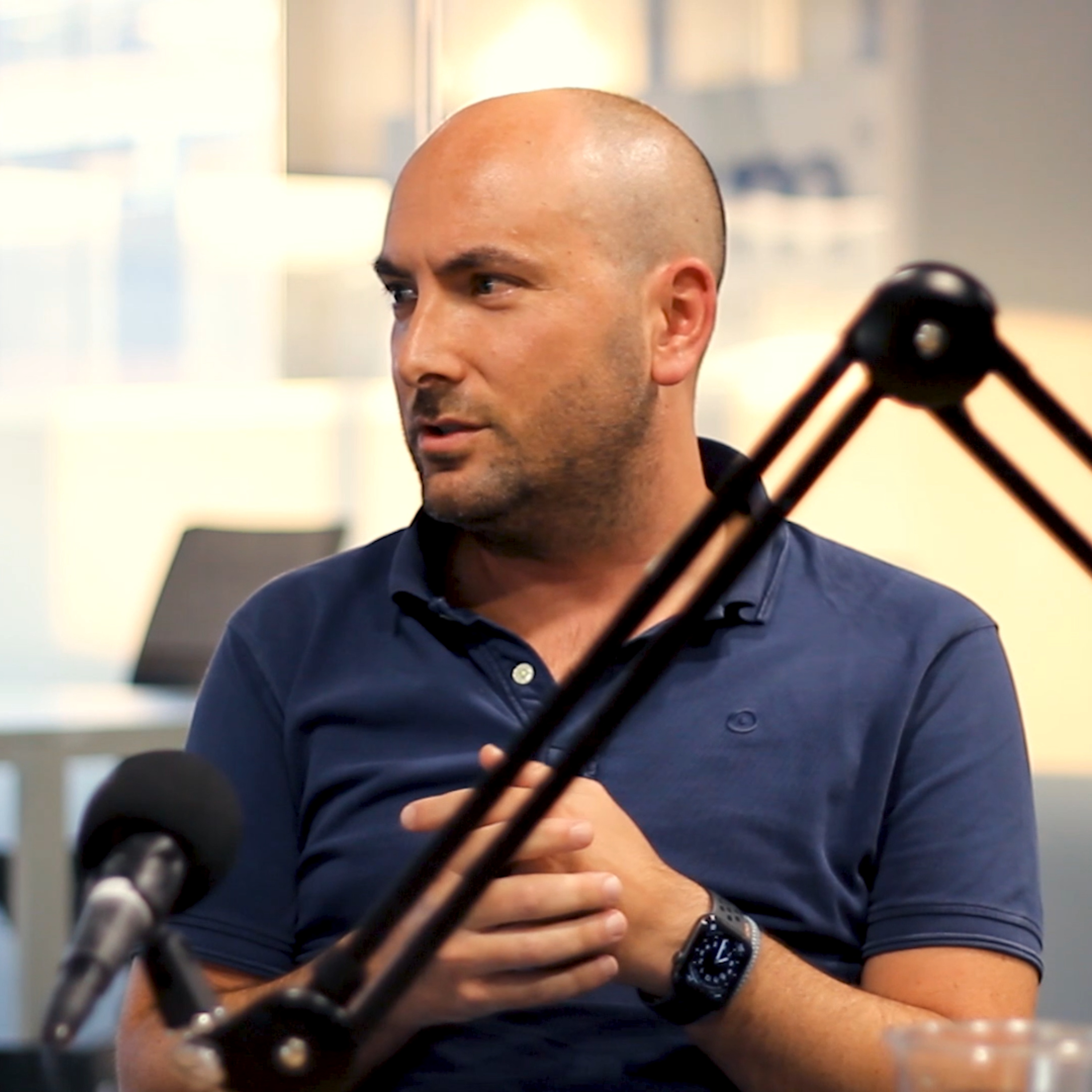 Whisbi, el SaaS que transforma la experiencia de ventas con Alex Bisbe