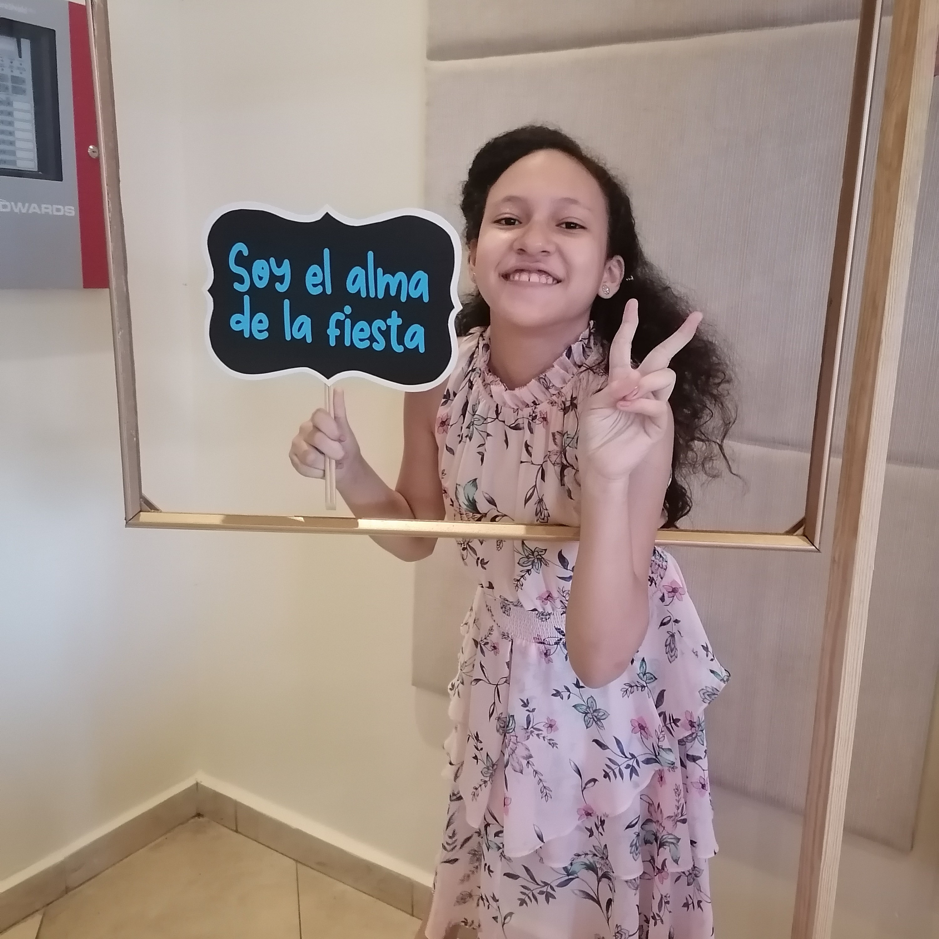 Portada de Angely Caro de Henriquez | PODCASTER