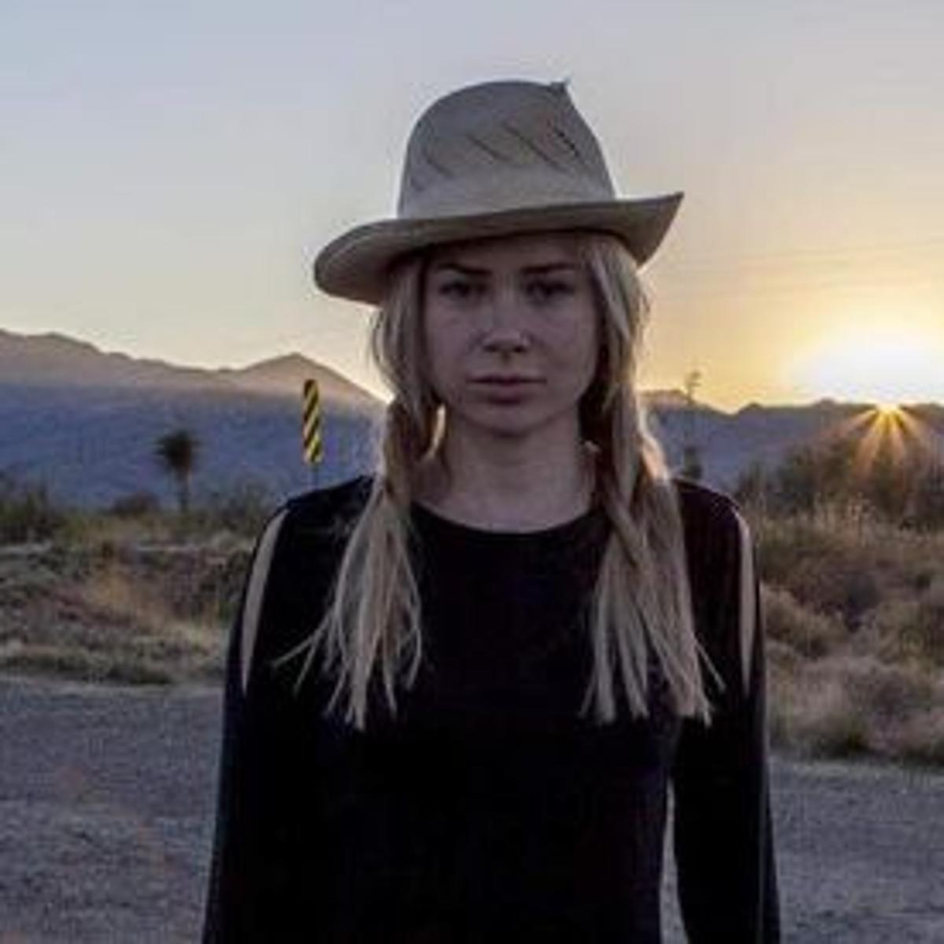 Mika Boorem on HOLLYWOOD.CON, John Carpenter, Tucson, and Calling In Favors to Make an Indie Film