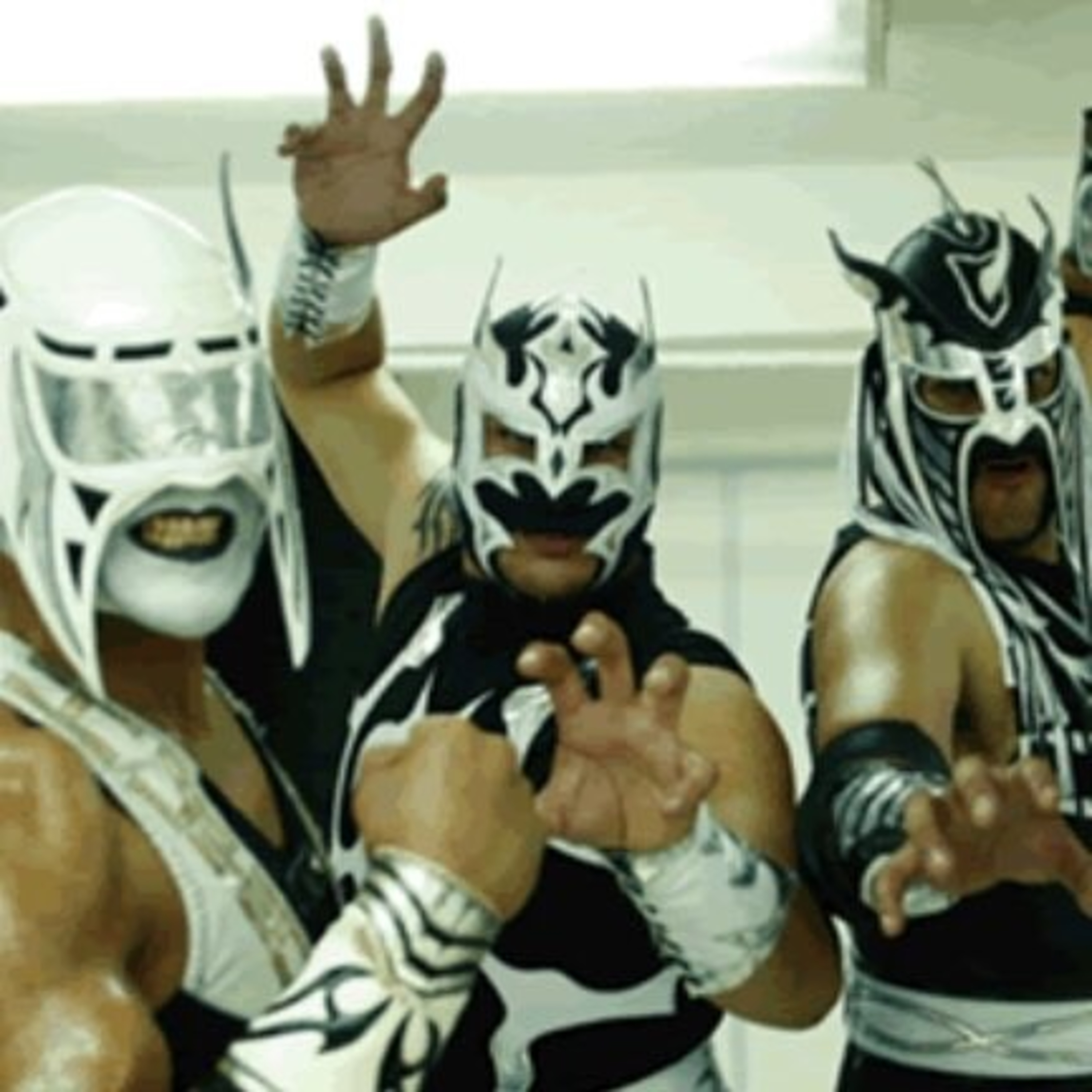 Lucha Y Mas