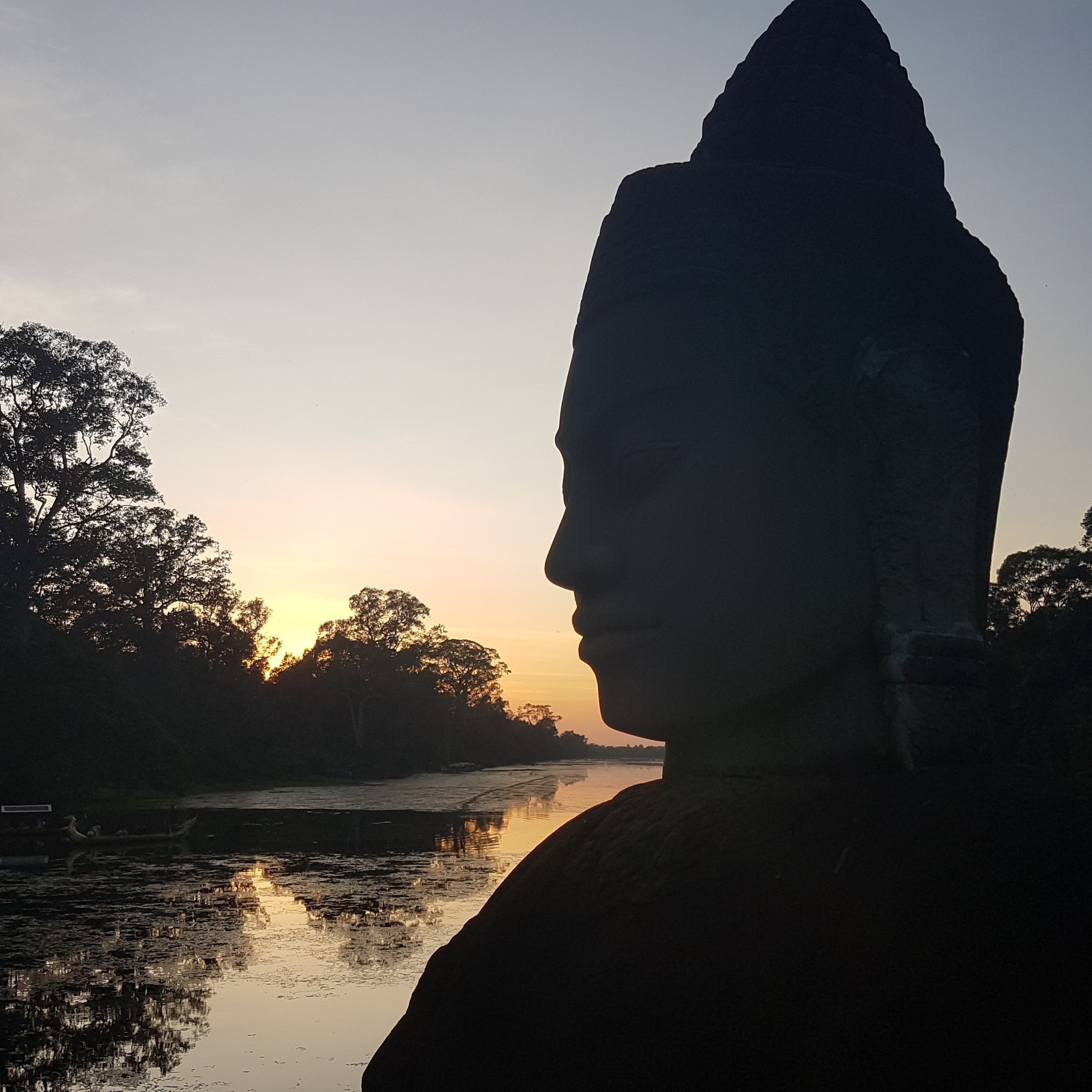 Leo Cambodia and Angkor Wat journey in past and future start :) episode artwork