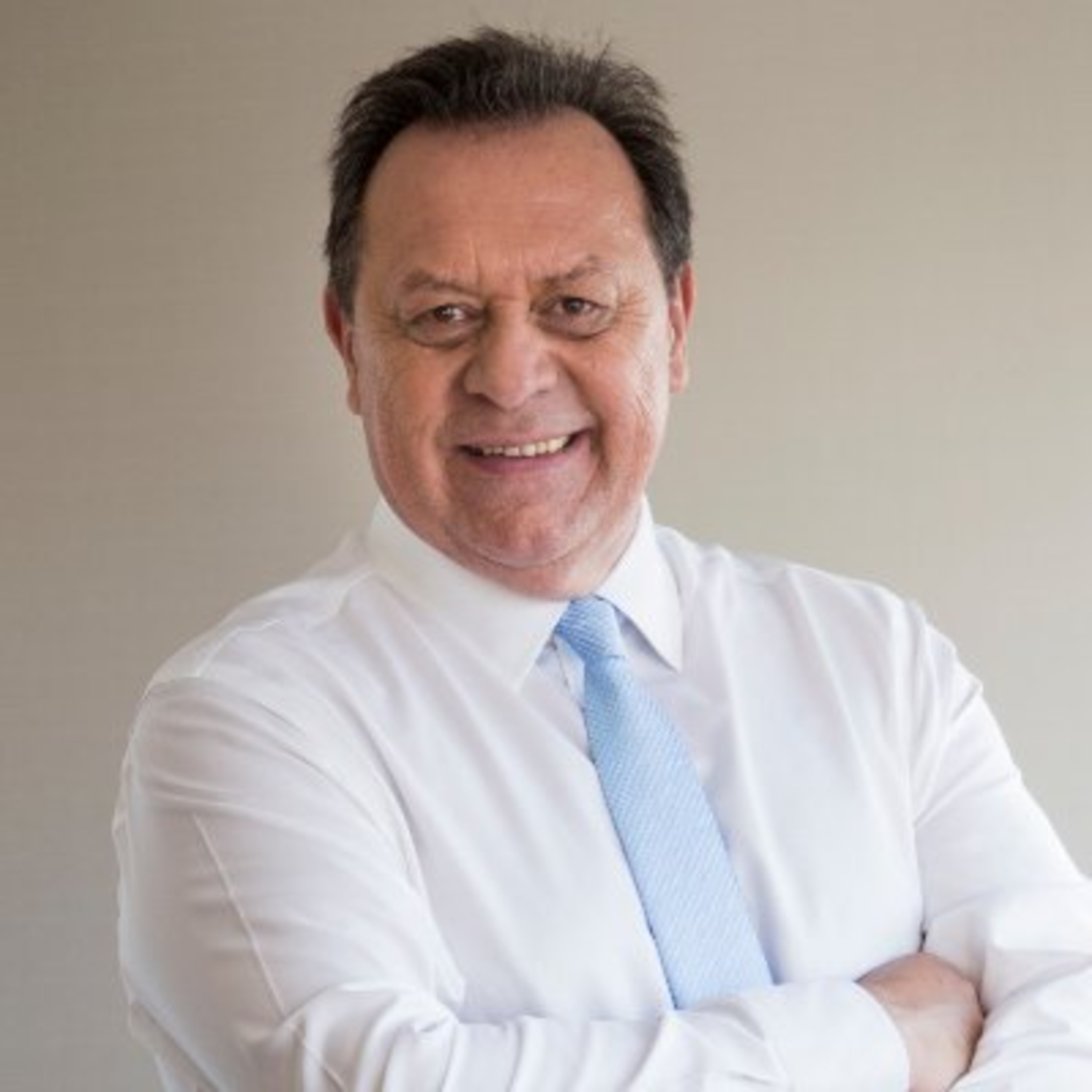 Gustavo Santos Presidente de la Fundación Pensar Córdoba y ex Ministro de Turismo (15-19) episode artwork