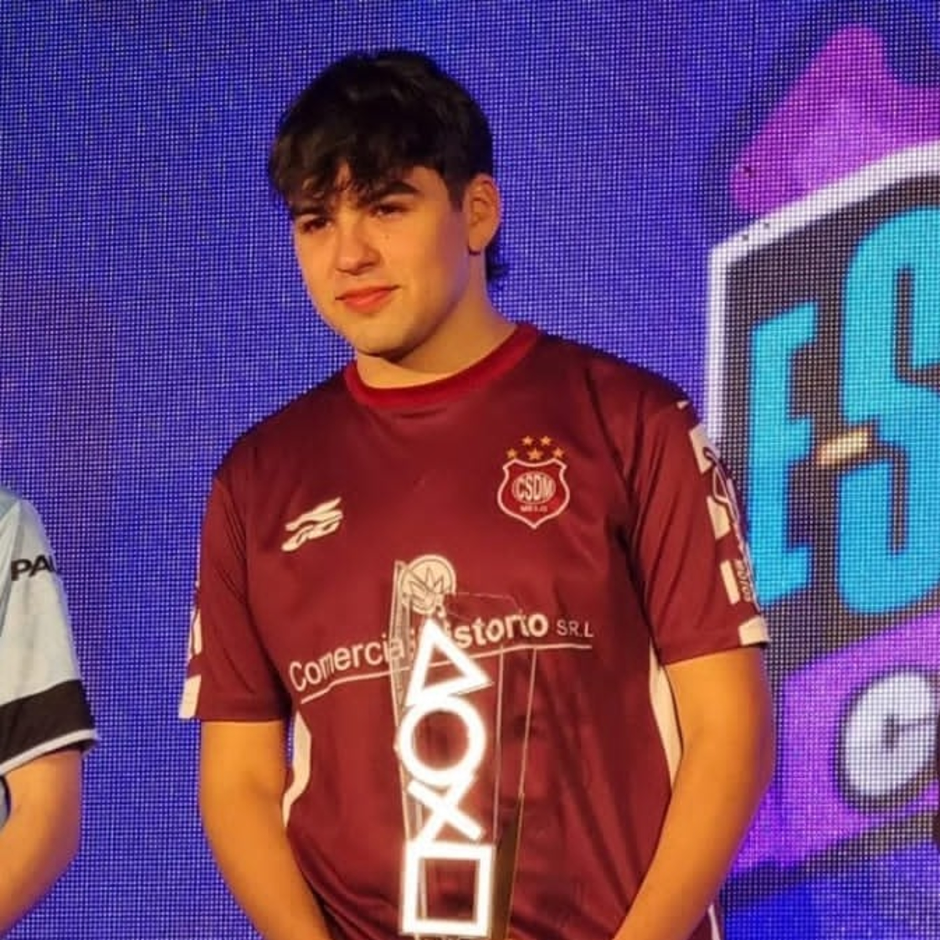 Ganó la Copa Cordobesa de Fútbol Electrónico, se destacó en ligas nacionales y ahora se va a Mexico episode artwork