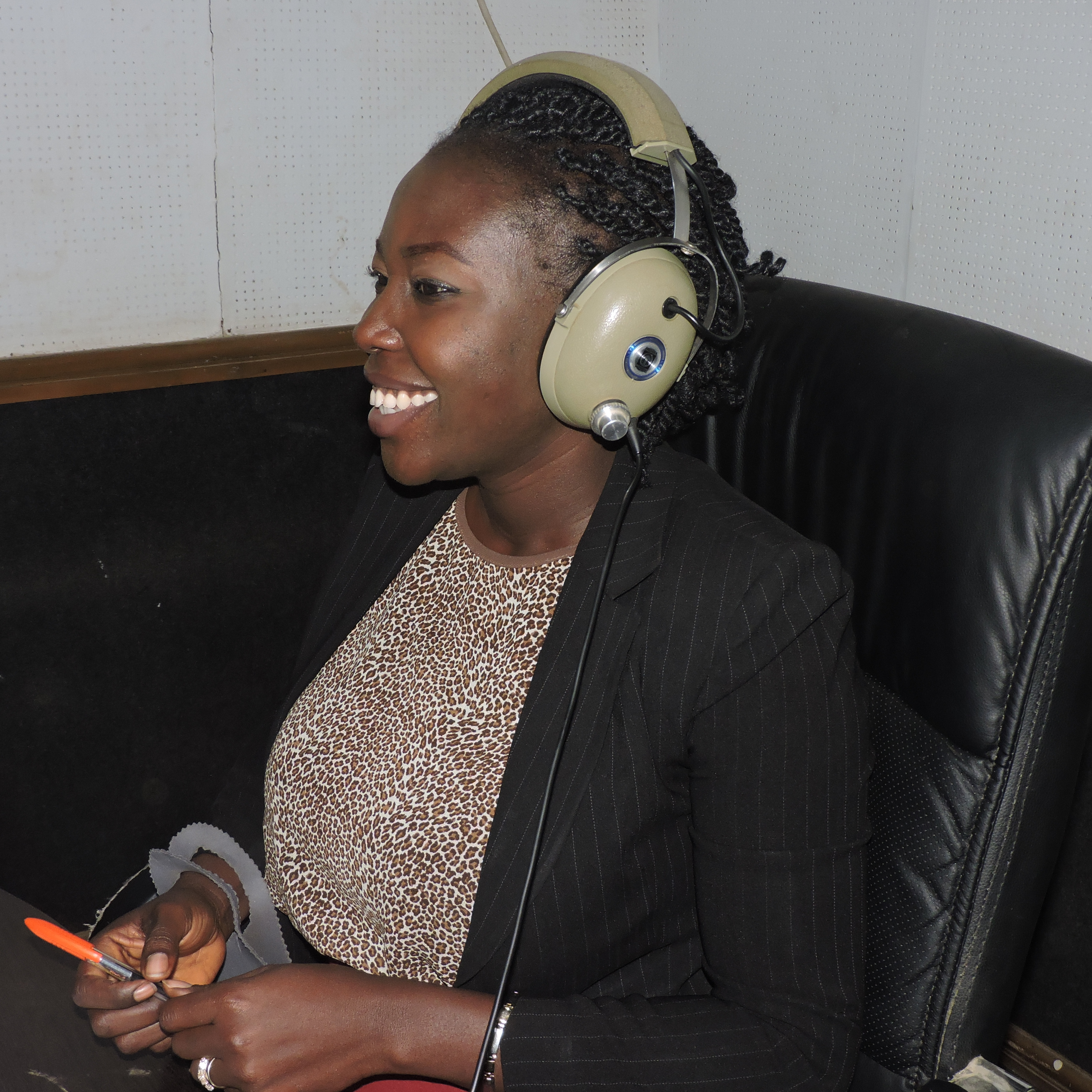 Building Bridges On JayFM 101.9