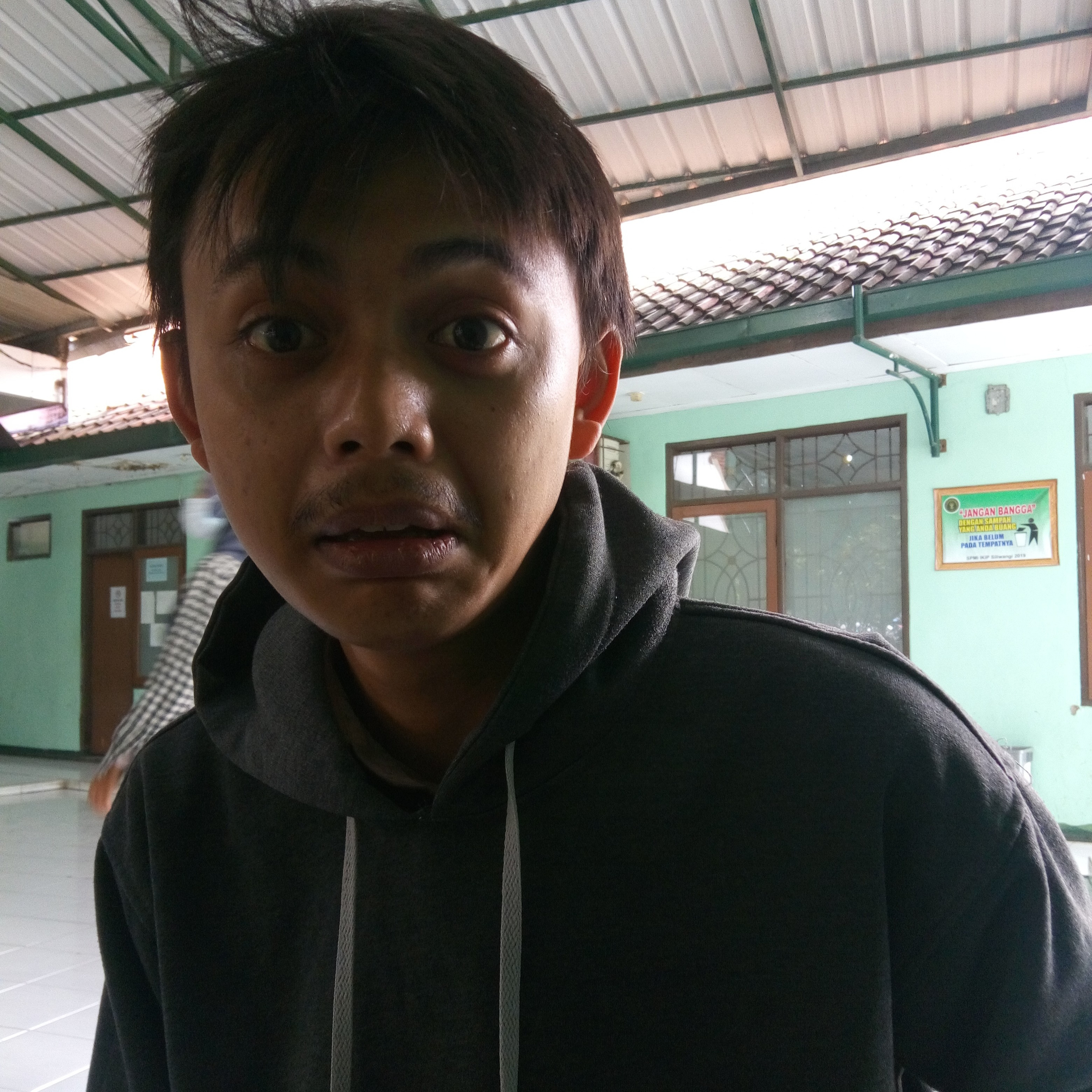 Sajak Buku Nelangsa Hadyan
