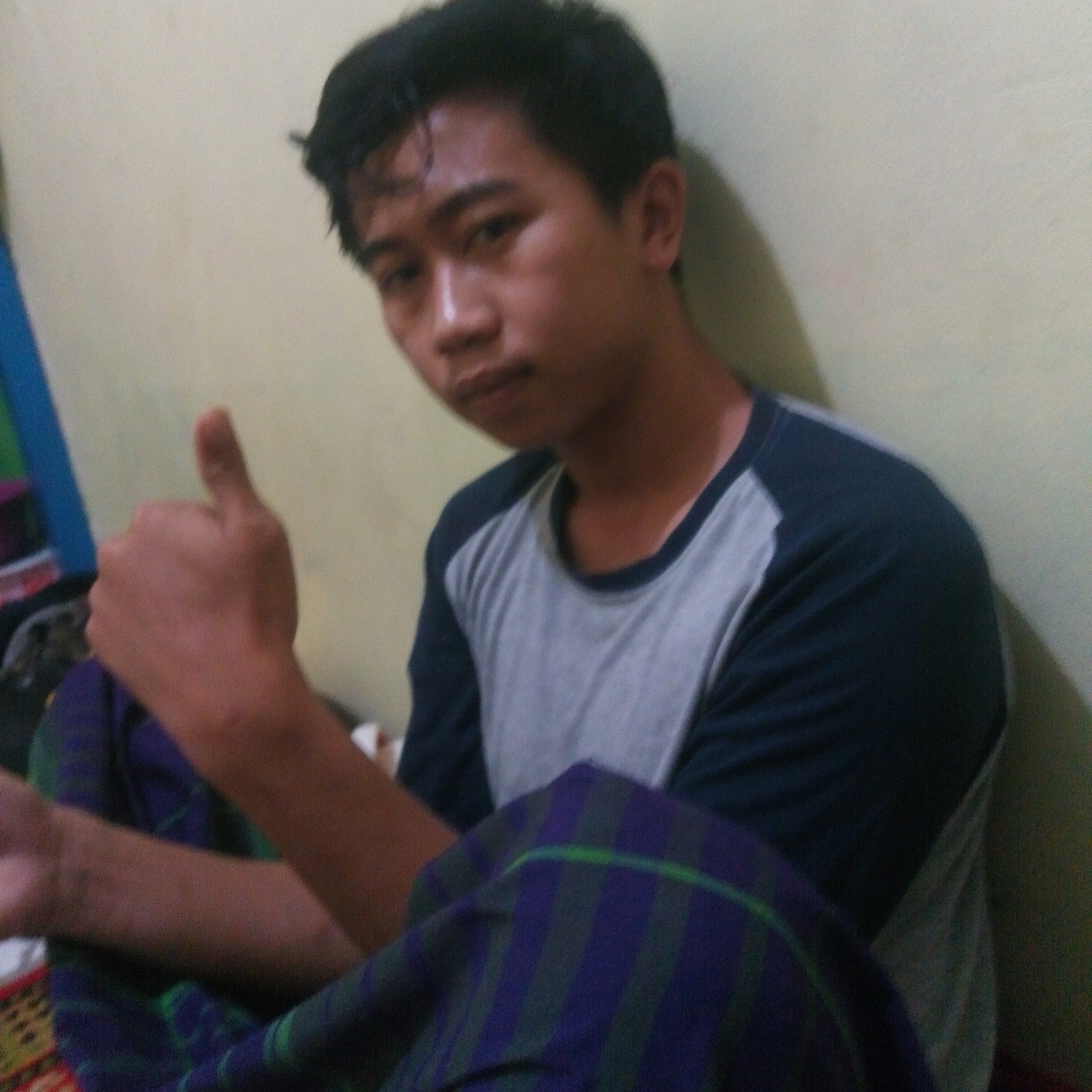 Sajak Buku Nelangsa Hadyan