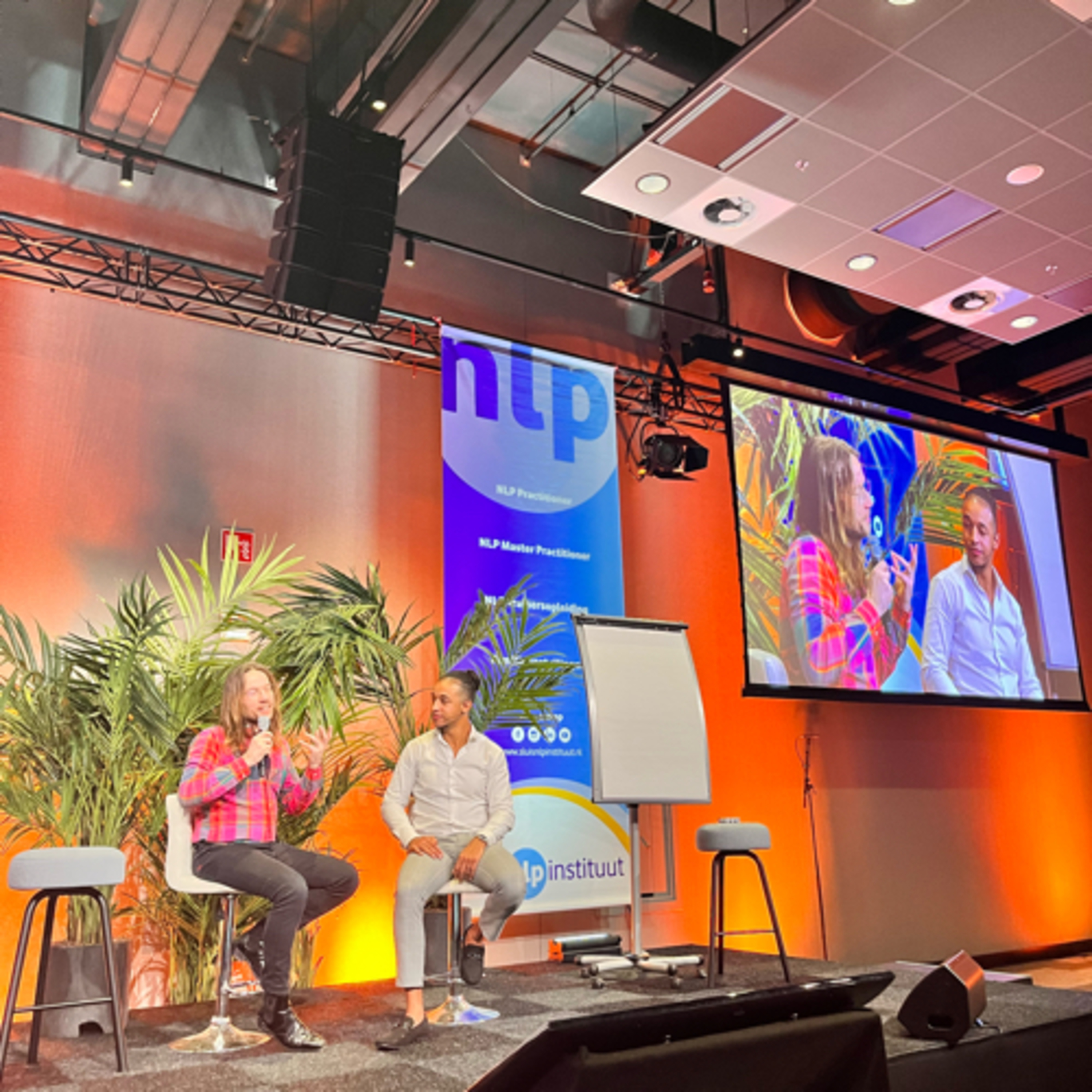 Miranda Tijink | Sterk in Sales, ik help ambiteuze coaches en dienstverleners verkopen vanuit verbinding!