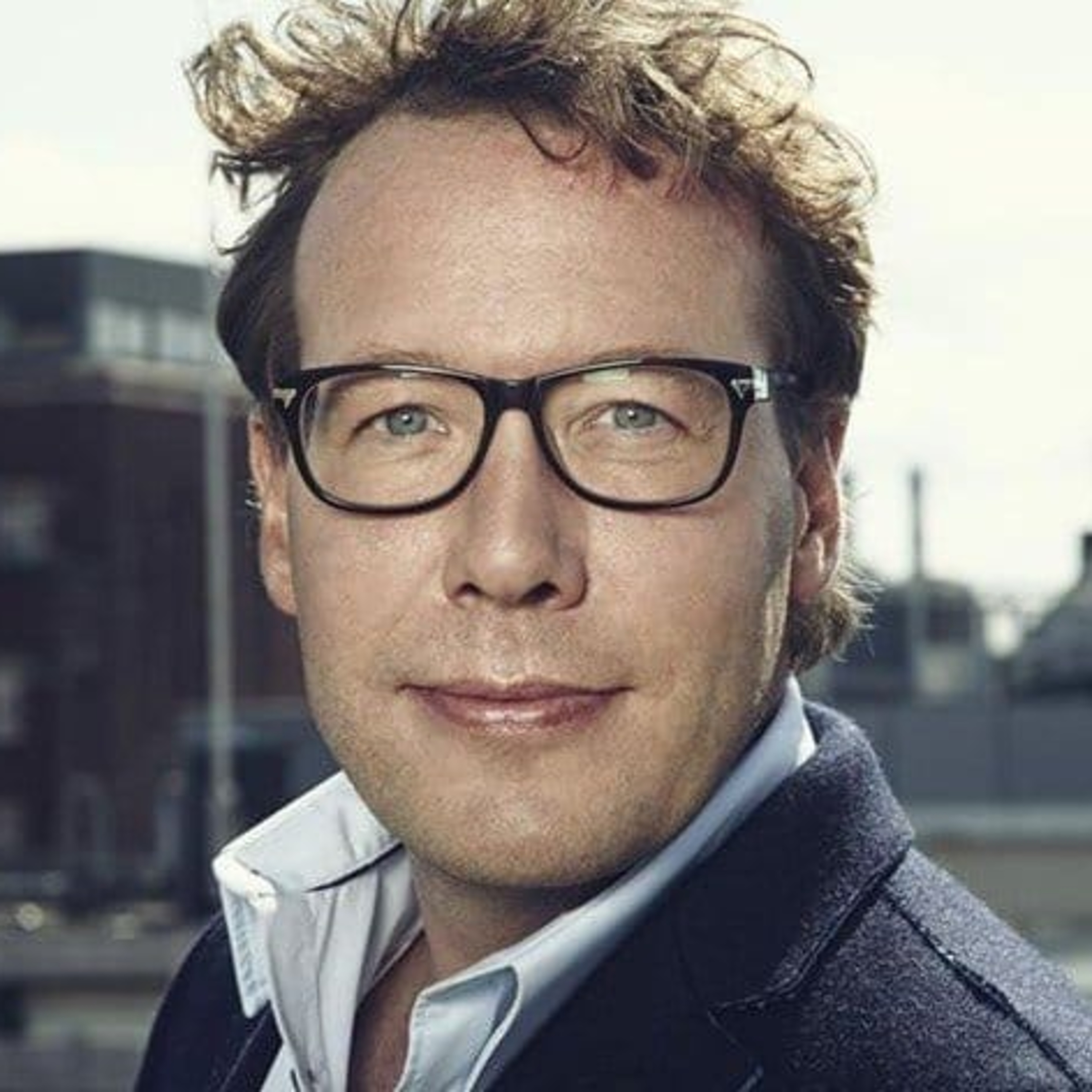 #108 Bert Haandrikman (NPO Radio 5) in gesprek met DJ Tim