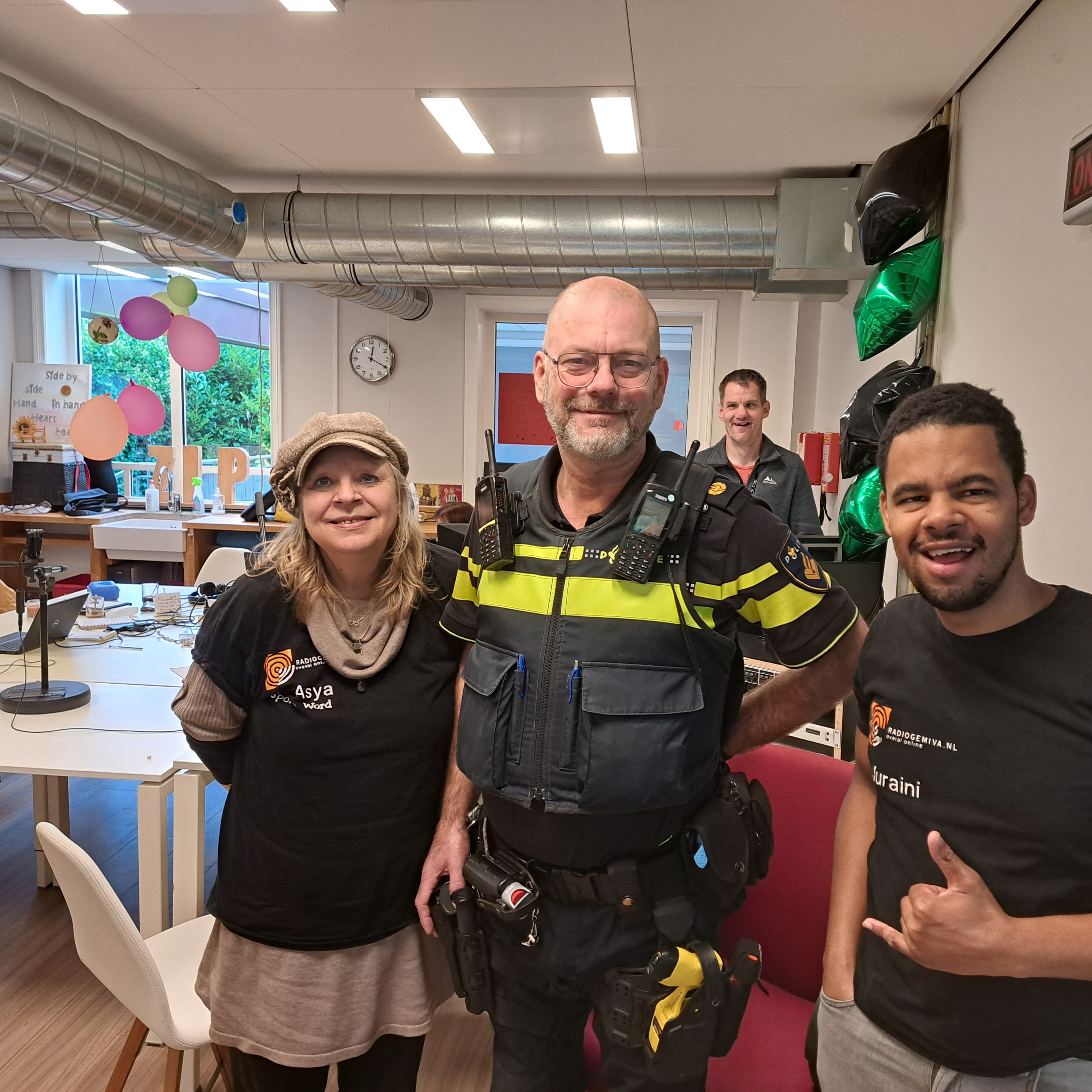 #142 Wijkagent Nek vertelt over zijn werkzaamheden