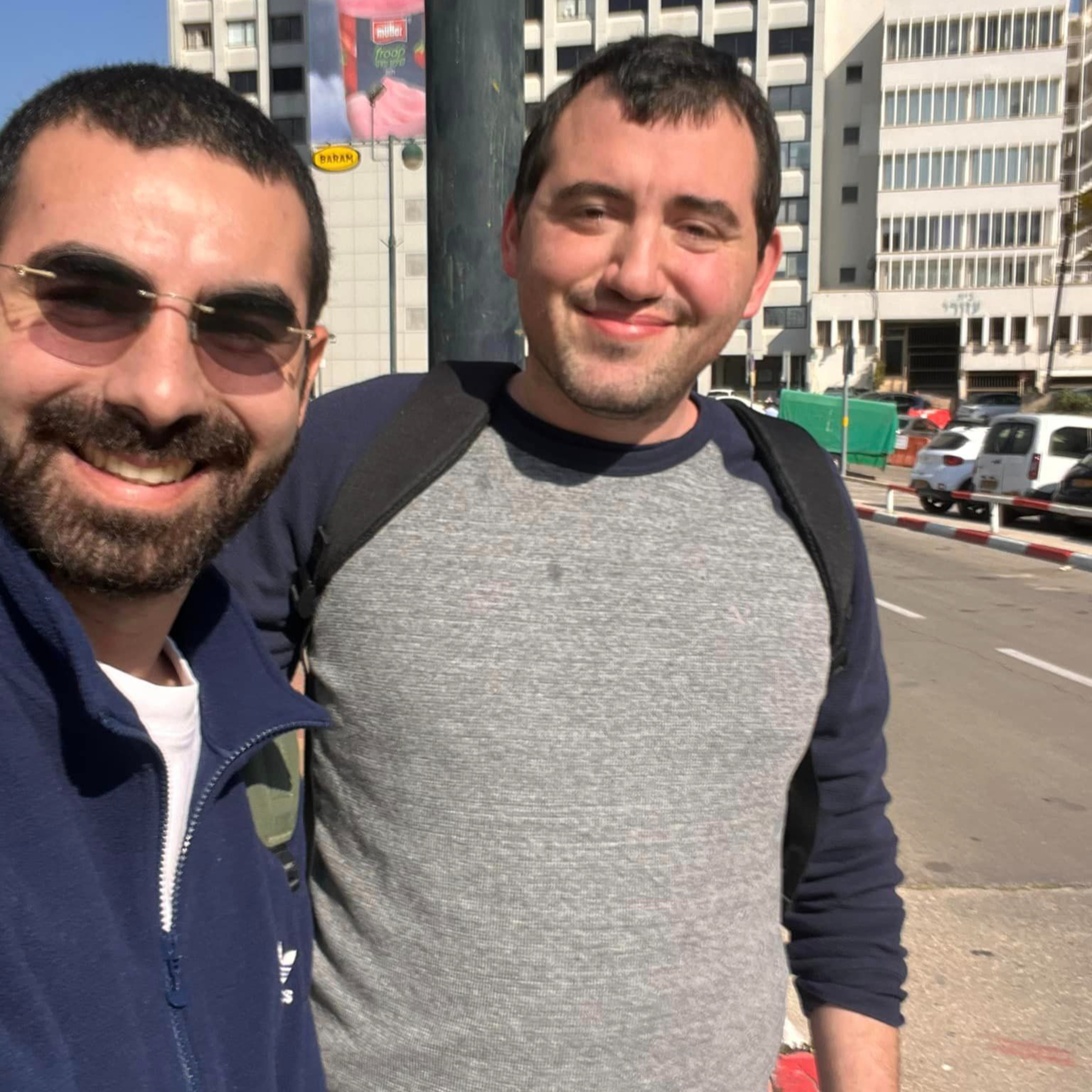 פרק 161: צחי חנניה, איך להיות חייזר חינוכי episode artwork